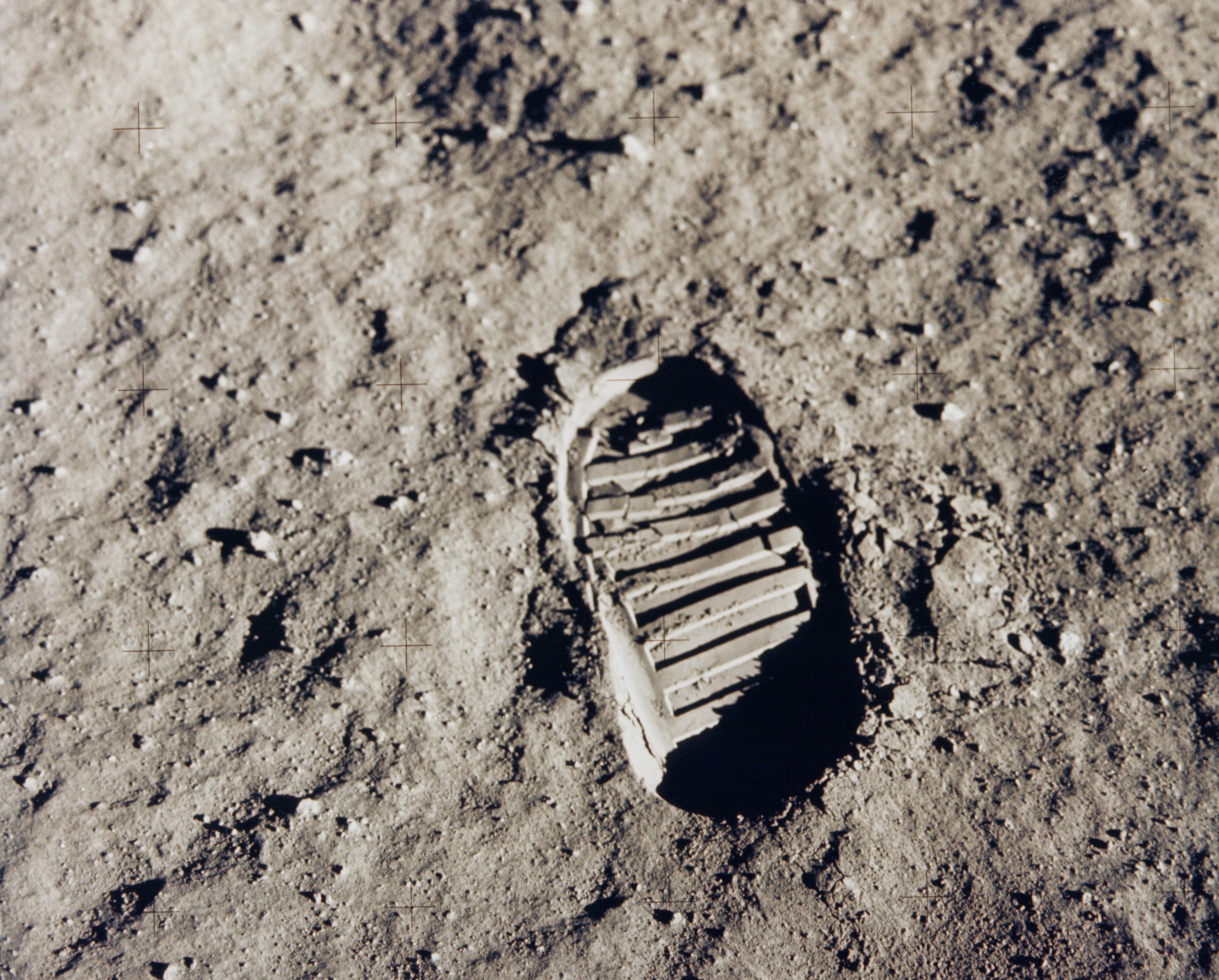 2K, footprints, Moon, space, HD Wallpaper