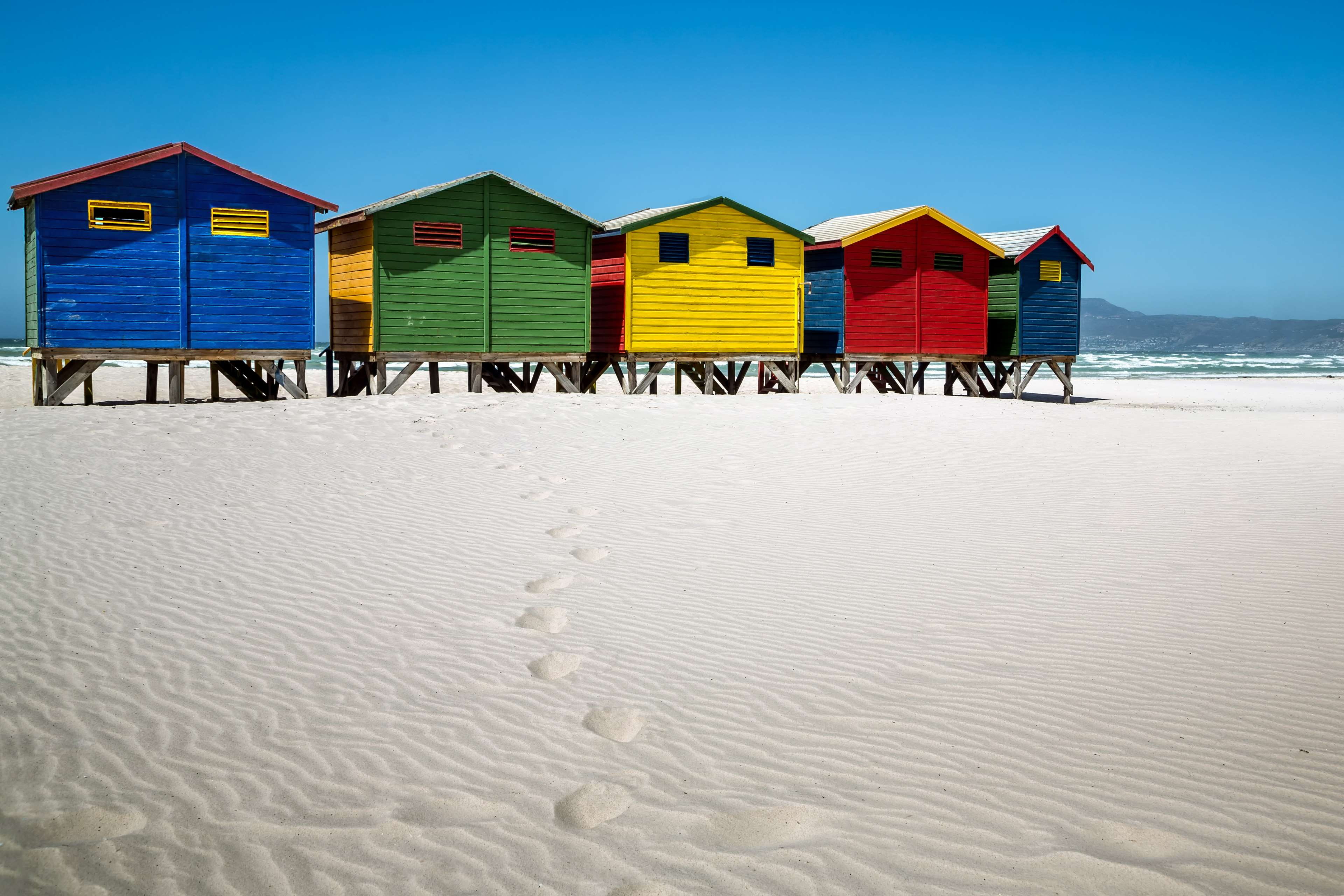 land, 4K, day, tracks in the sand, nature, building exterior, tranquility, hut, beauty in nature, beach house, tranquil scene, beach, south africa, colourful houses, HD Wallpaper