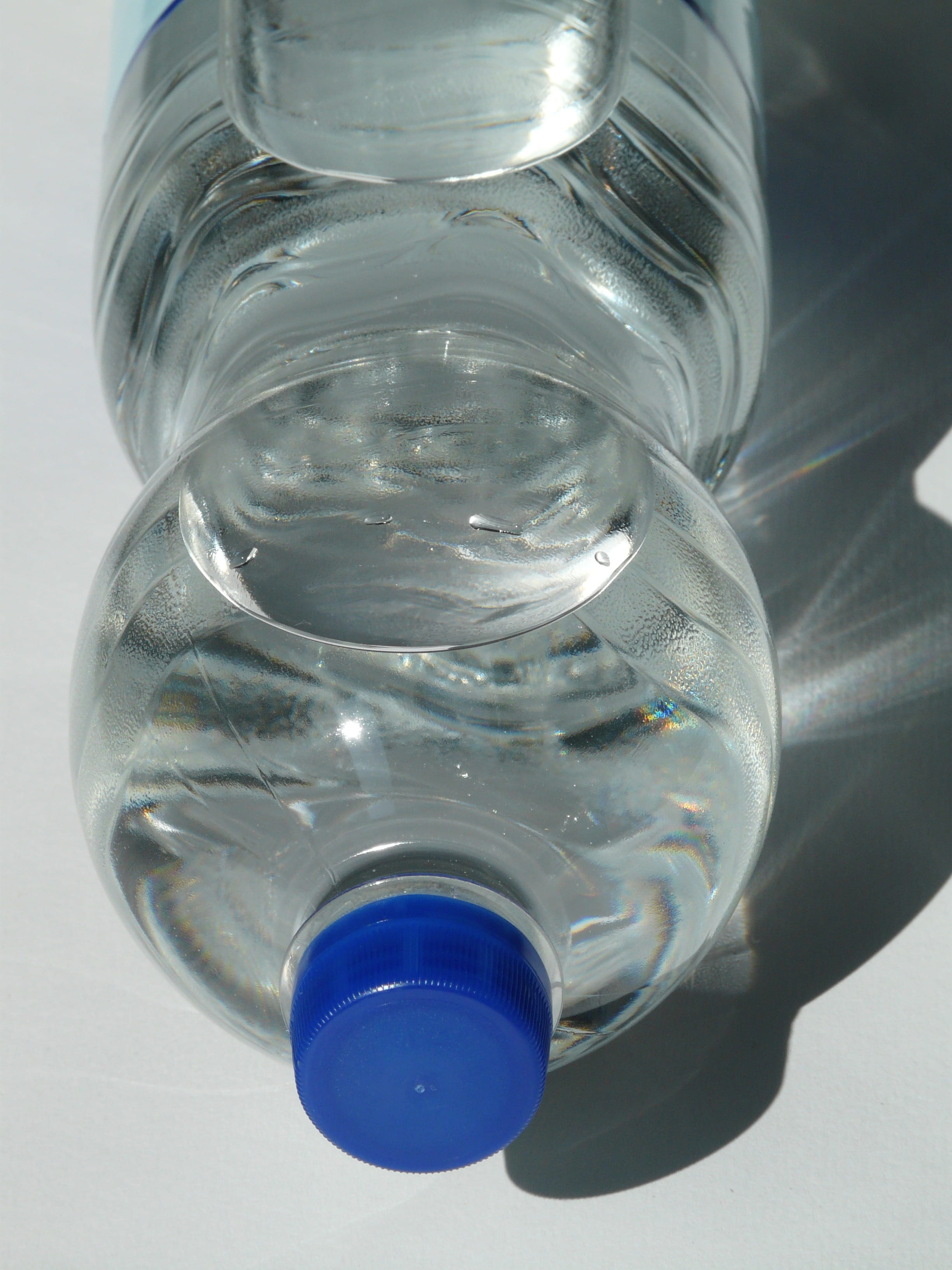 drink, plastic, Mineral Water, refreshment, bubble, horizontal, closure, carbonic acid, purity, still life, container, food and drink, bottle, 2K, screw cap, Phone HD Wallpaper