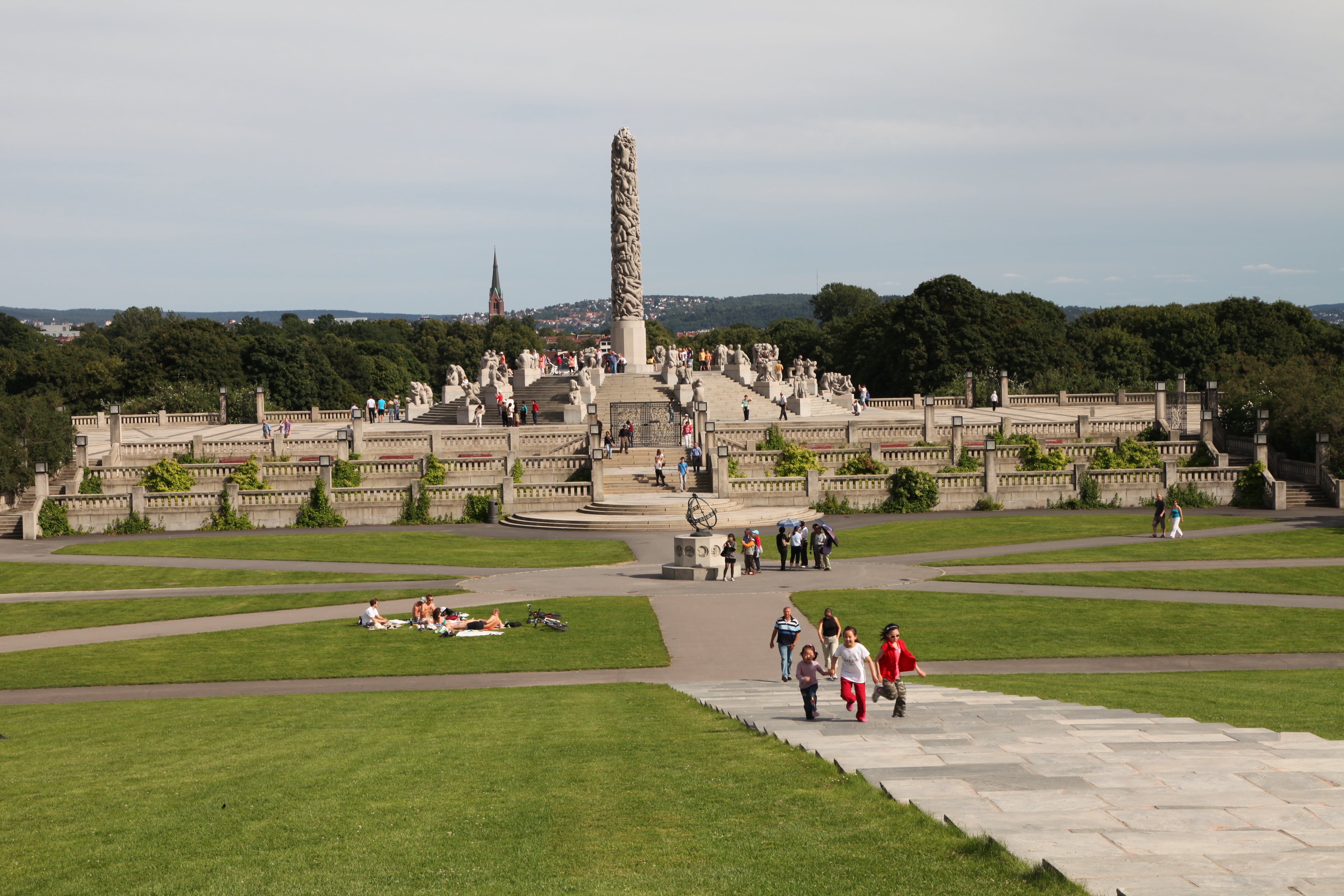visitor, crowd, oslo, parking, built structure, real people, large group of people, plant, stairs, norway, travel, architectural column, history, travel destinations, HD Wallpaper
