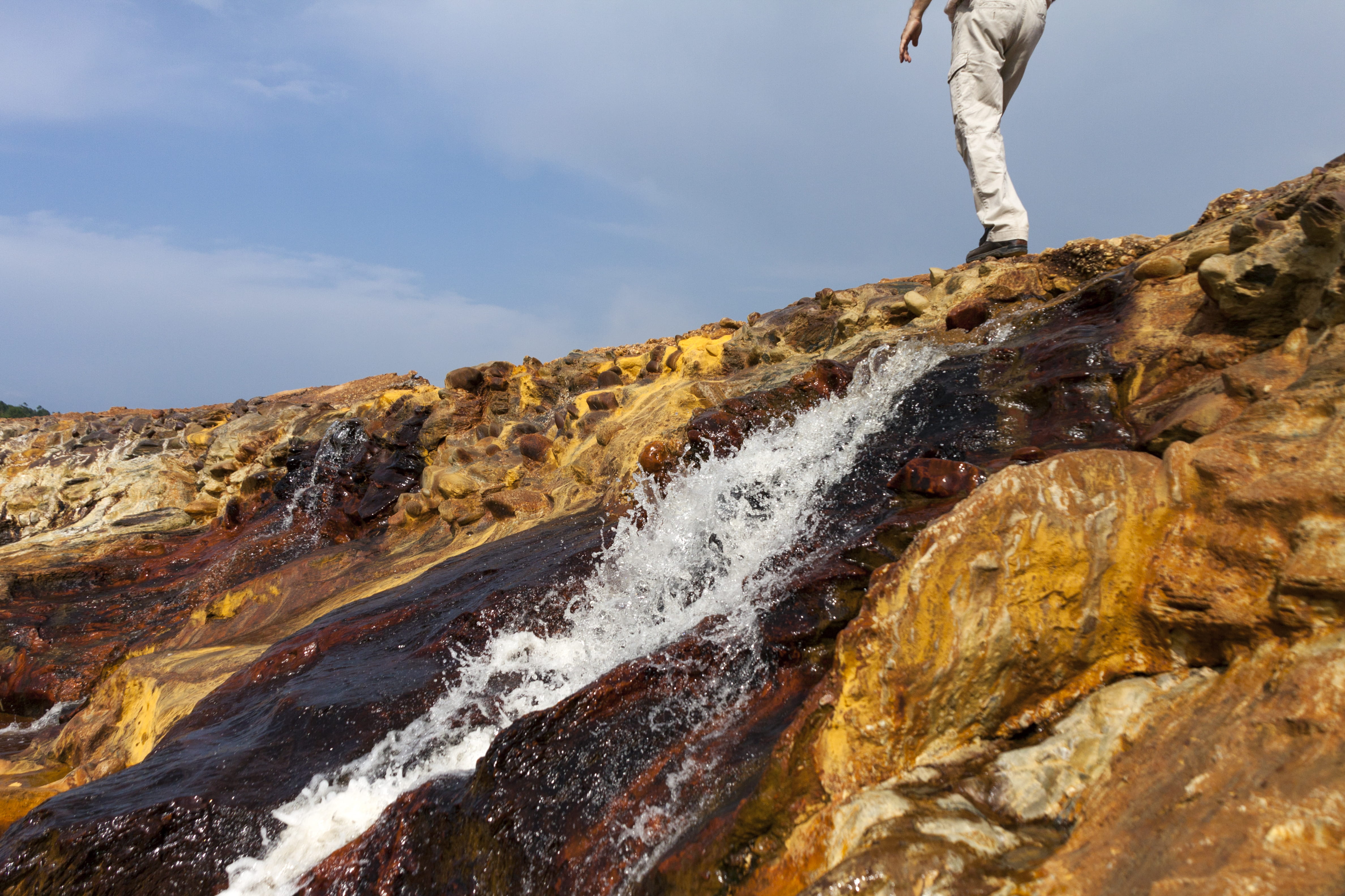 leisure activity, formation, rocks, waterfall, mountain, splash, rock formation, colors, equilibrium, mines, minerals, andalusia, flowing water, rock, motion, HD Wallpaper