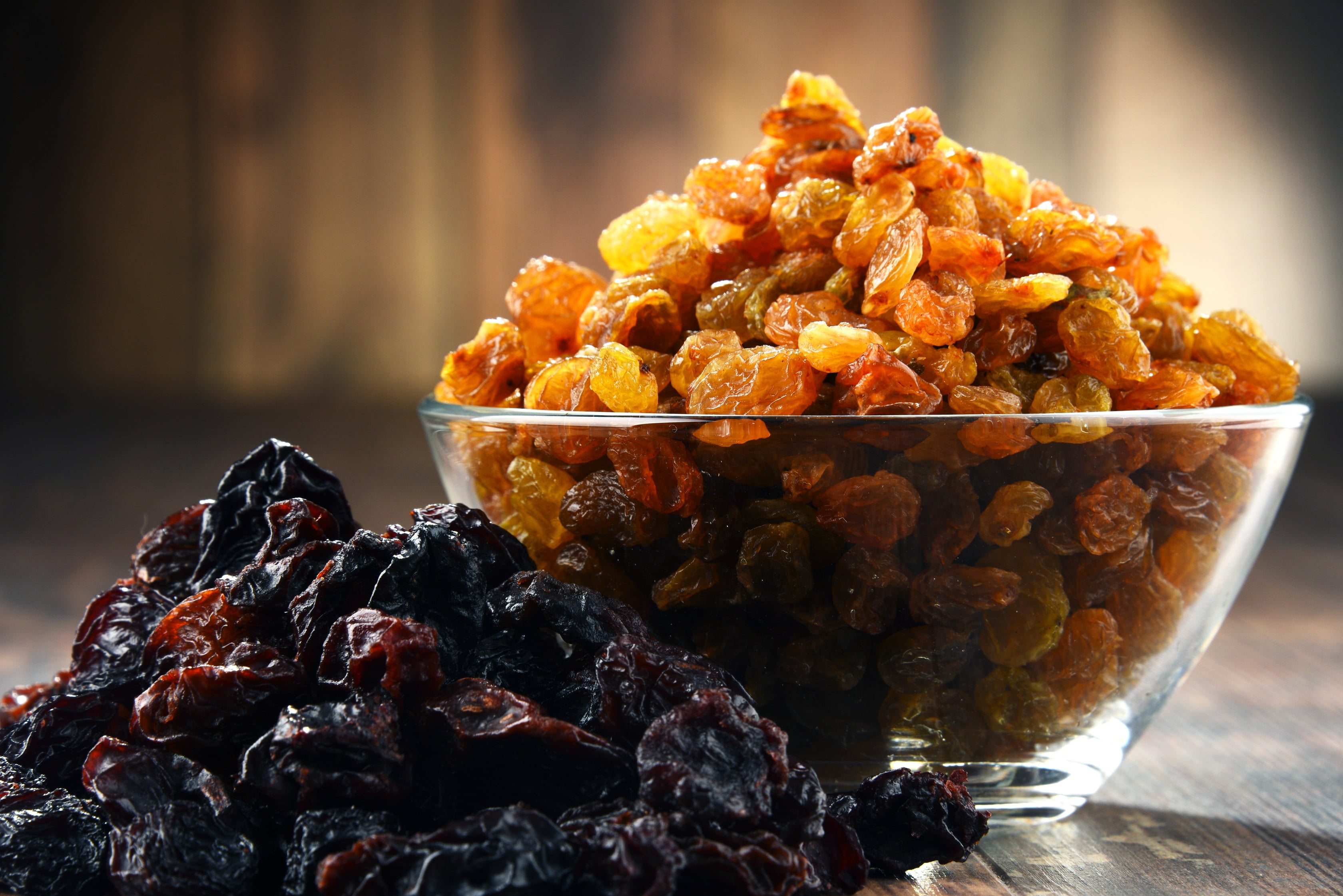 2K, bowl, prunes, dried raisins, HD Wallpaper