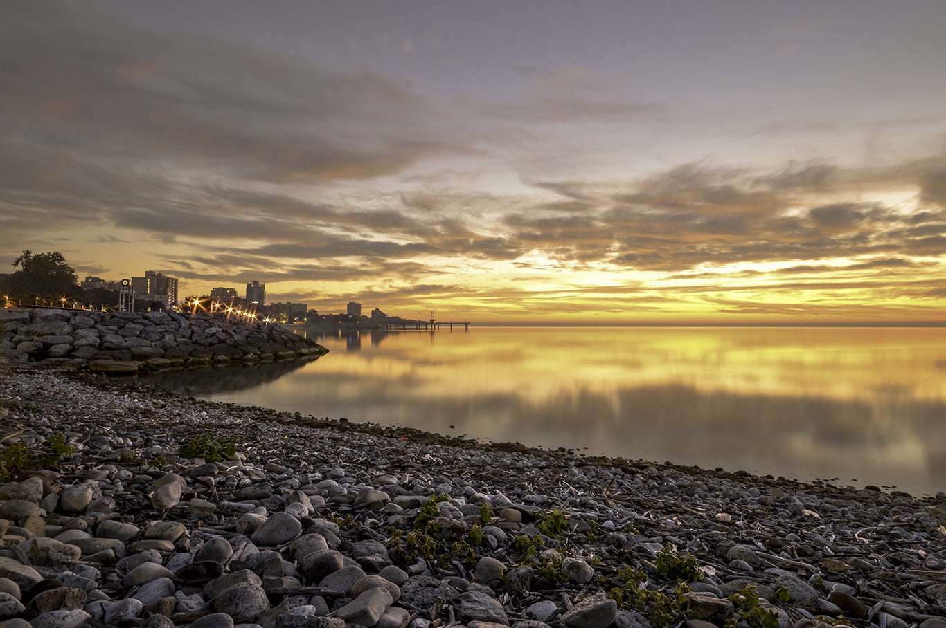 dusk, Sunrise, Burlington Ontario, Day in the life, landscape photography, cloudy, 720P, sea, burlington, outdoors, beach, body, water, Burlington  Ontario, HD Wallpaper