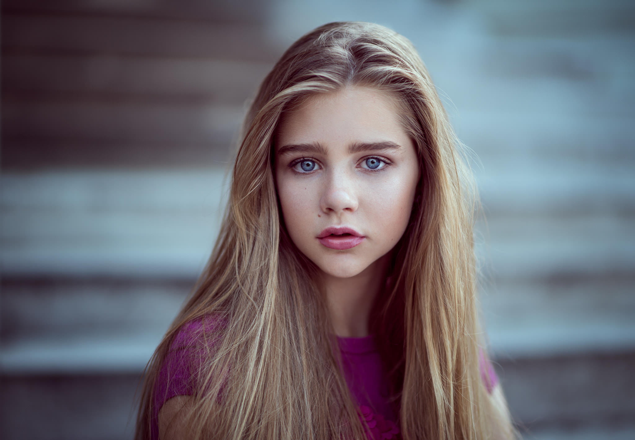 portrait, contemplation, 1080P, focus on foreground, young adult, headshot, hairstyle, blond hair, depth of field, women, looking at camera, real people, HD Wallpaper