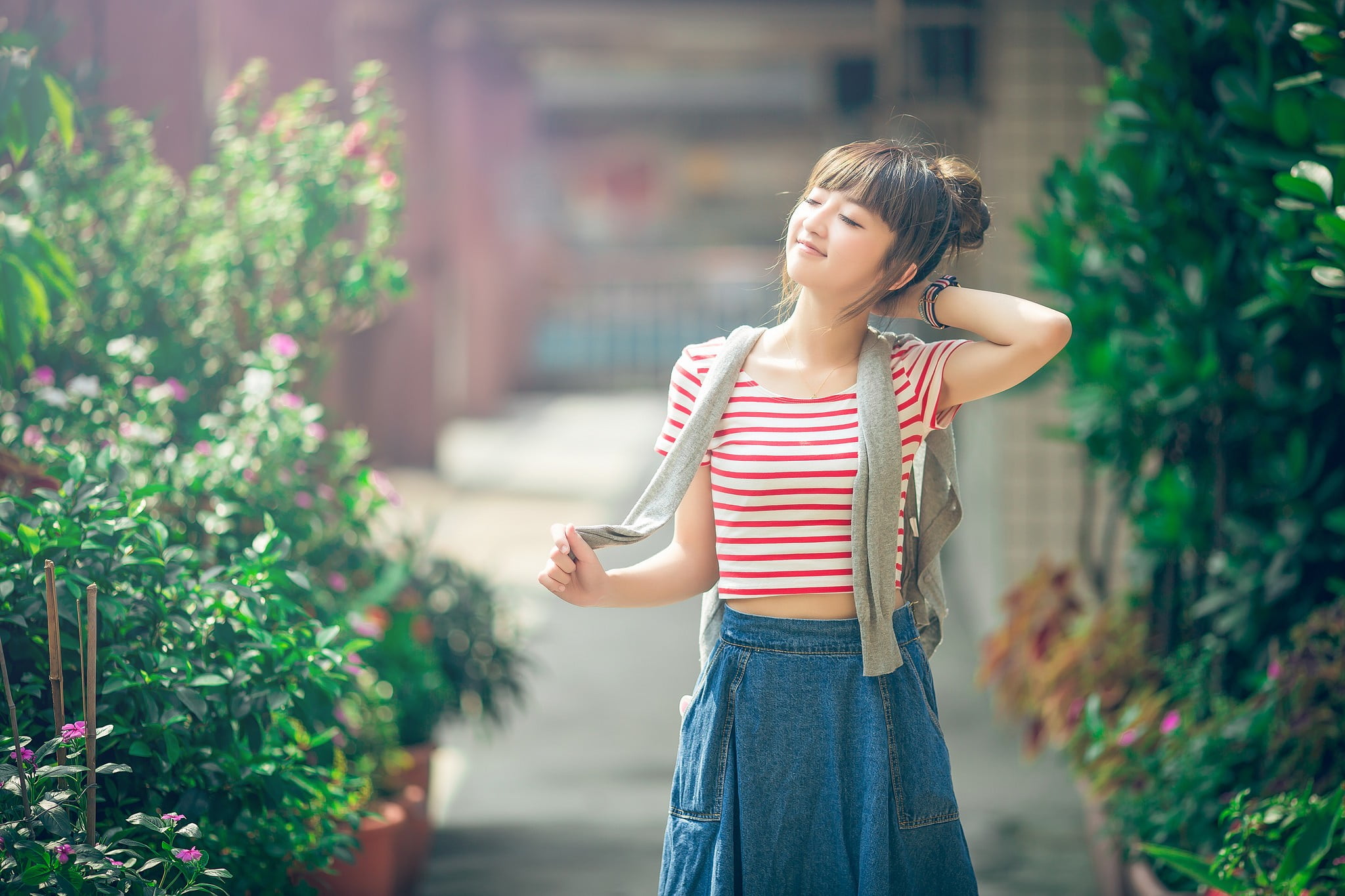 hairstyle, Asian, teenager, 1080P, real people, beautiful woman, pre-adolescent child, emotion, casual clothing, one person, childhood, plant, beauty, HD Wallpaper