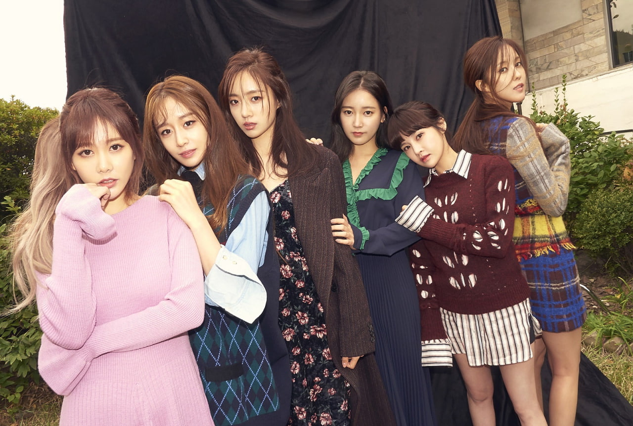 looking at camera, 720P, friendship, teenager, adolescence, pre-adolescent child, emotion, happiness, T-ara, teenage girls, standing, people, Asian, group of people, HD Wallpaper