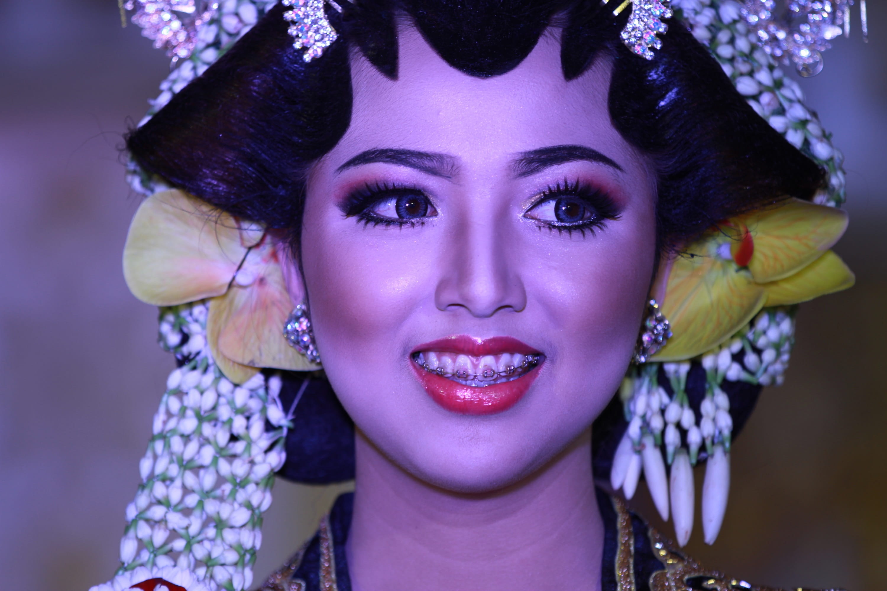 smiling, celebration, asia, looking at camera, indonesia, young adult, indonesian, love, 2K, human face, purple, traditional, hairstyle, adult, married, HD Wallpaper