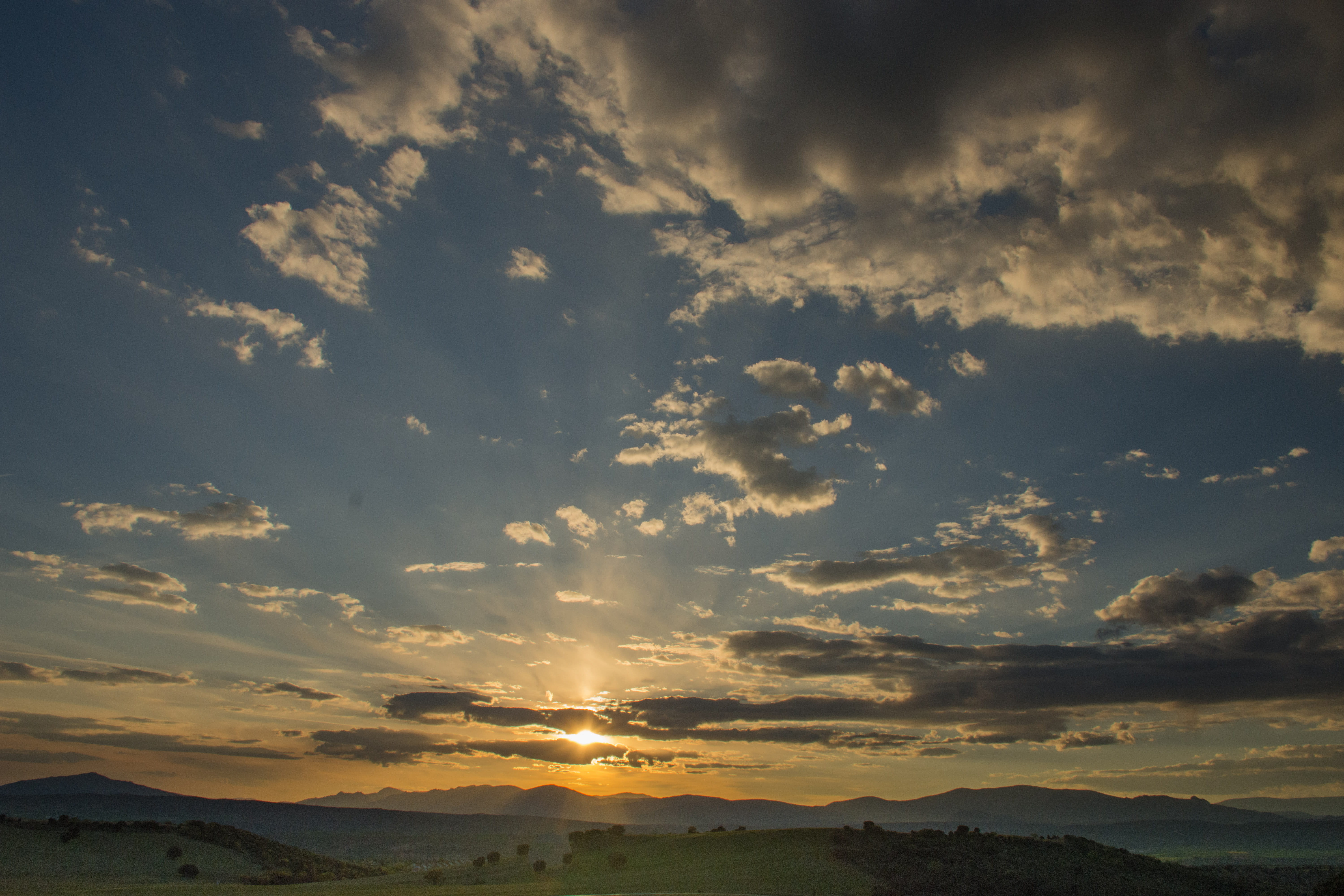 idyllic, cloudscape, sunshine, naturaleza, tranquility, scenics - nature, puesta de sol, environment, cloud - sky, non-urban scene, cielos, tranquil scene, HD Wallpaper