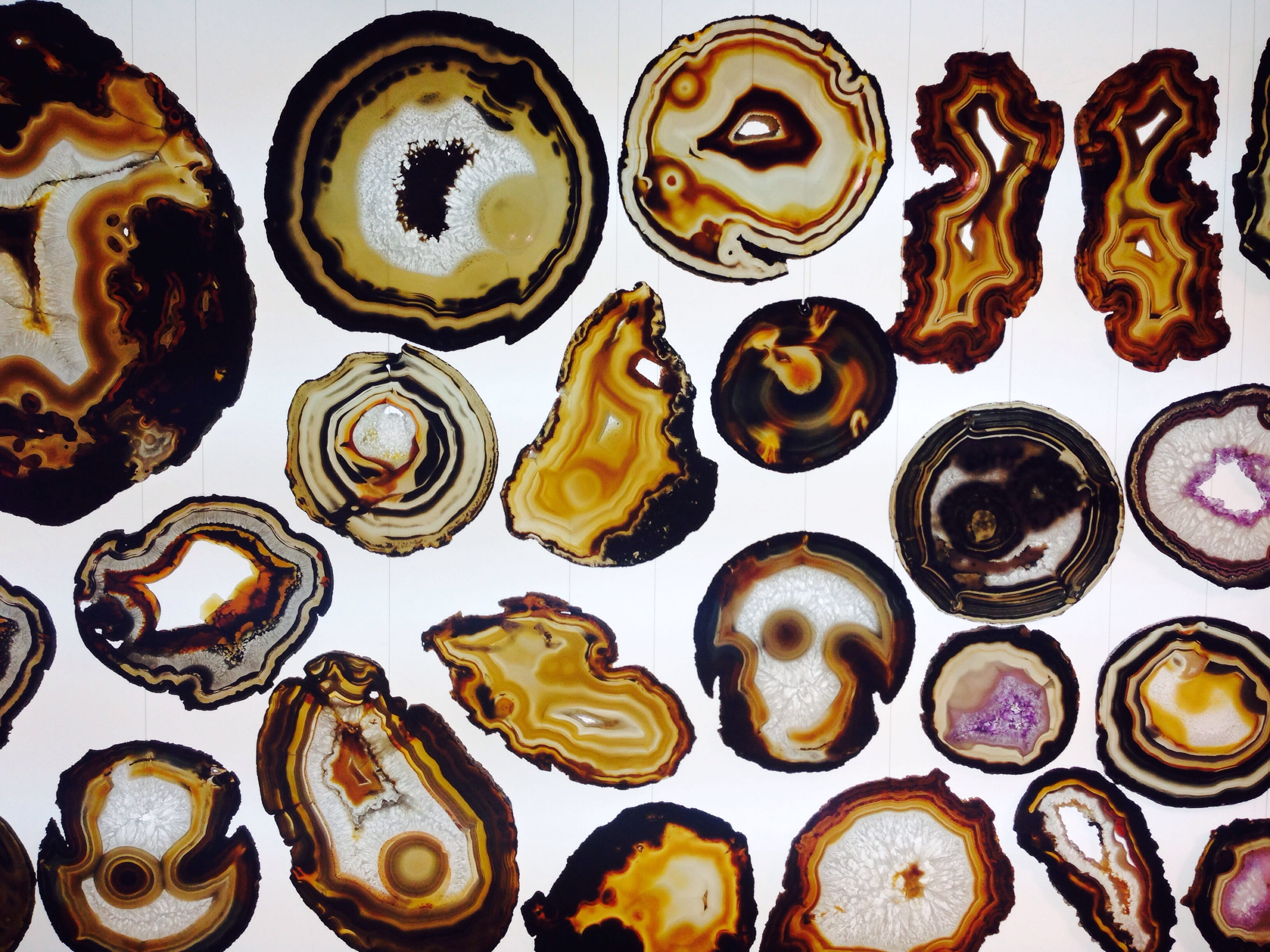 variation, geodes, full frame, 2K, multi colored, food and drink, large group of objects, semi precious stone, directly above, stones, snack, gem, indoors, HD Wallpaper