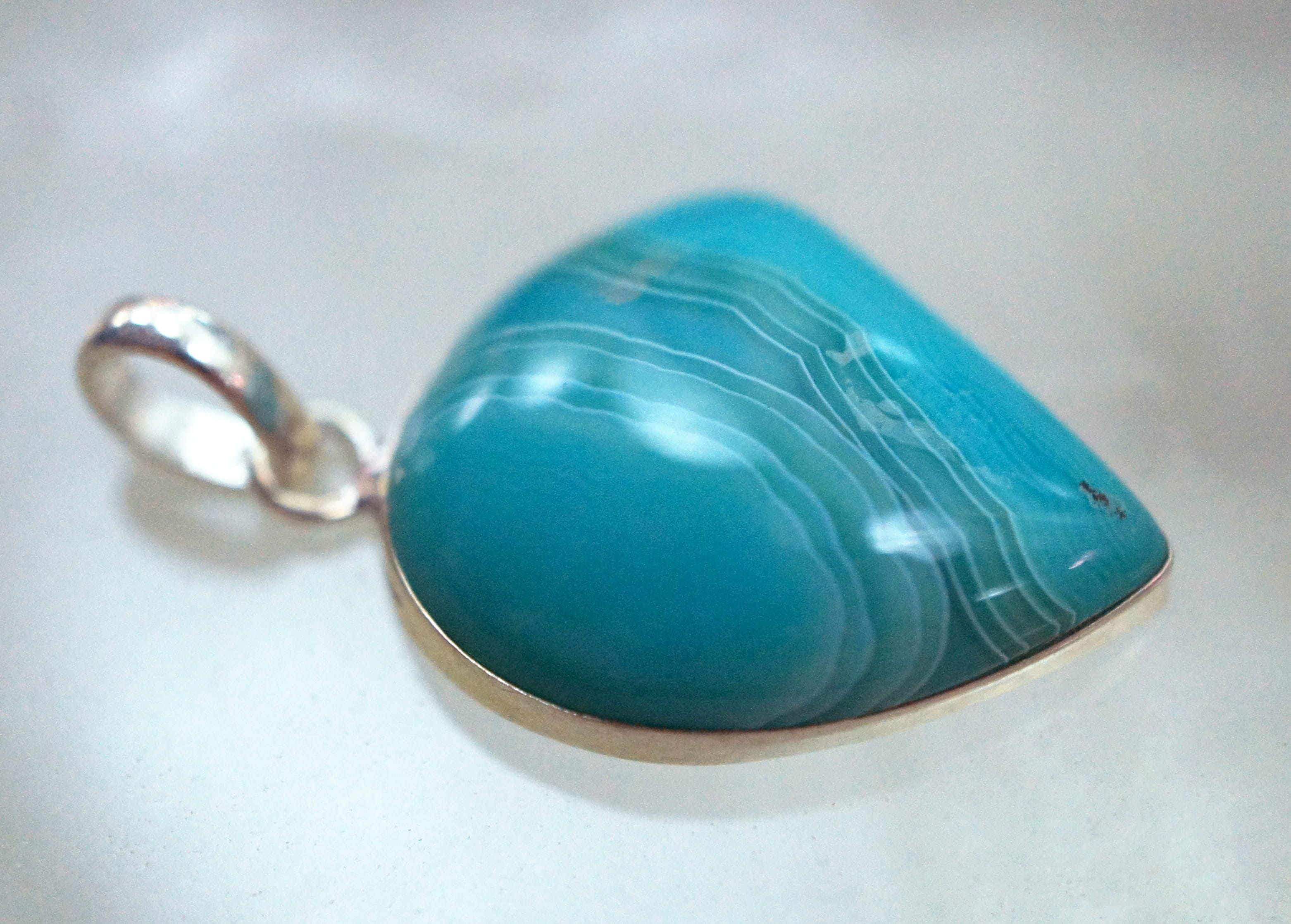 no people, bail, silver colored, ring, fashion, table, gem, shape, crystal, cabochon, Pendant, precious gem, indoors, shiny, blue, semi-precious gem, geometric shape, HD Wallpaper