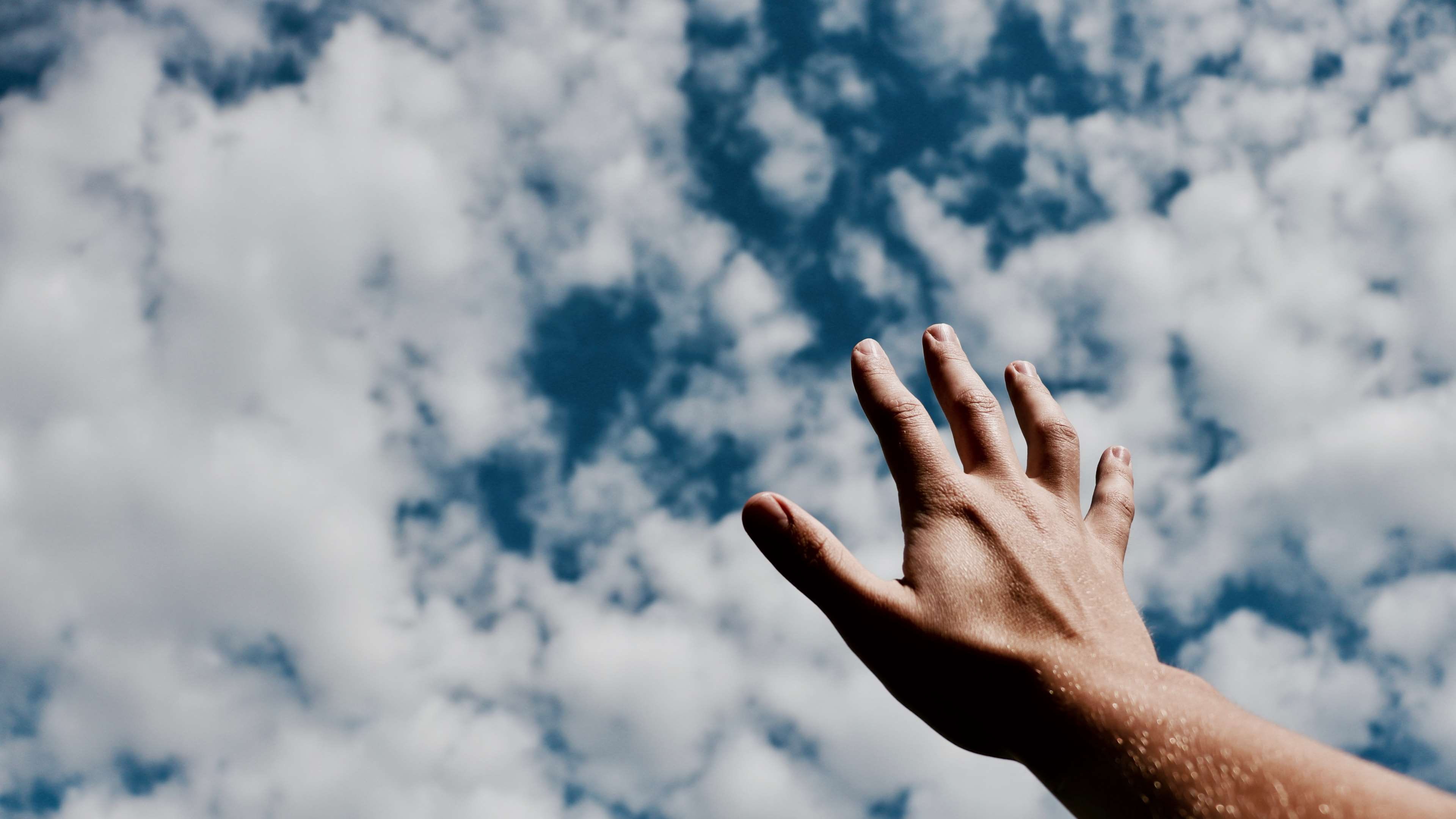 day, human finger, body part, human body part, praise, 4K, nature, personal perspective, human hand, outdoors, real people, clouds, close-up, human limb, HD Wallpaper