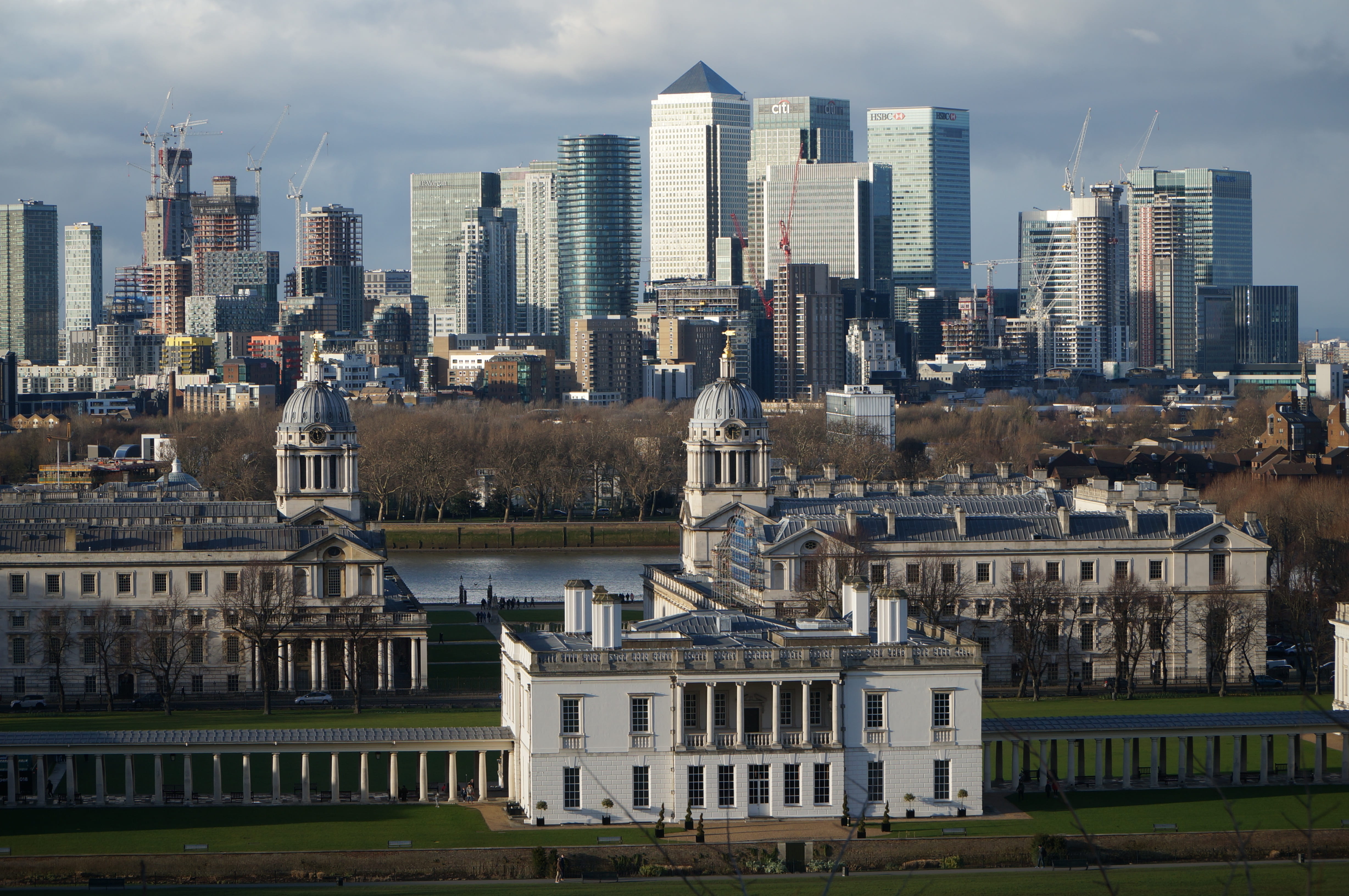 thames, skyline, hospital, built structure, s, river, college, high, rise, cloud - sky, cityscape, outdoors, office building exterior, modern, tourism, HD Wallpaper