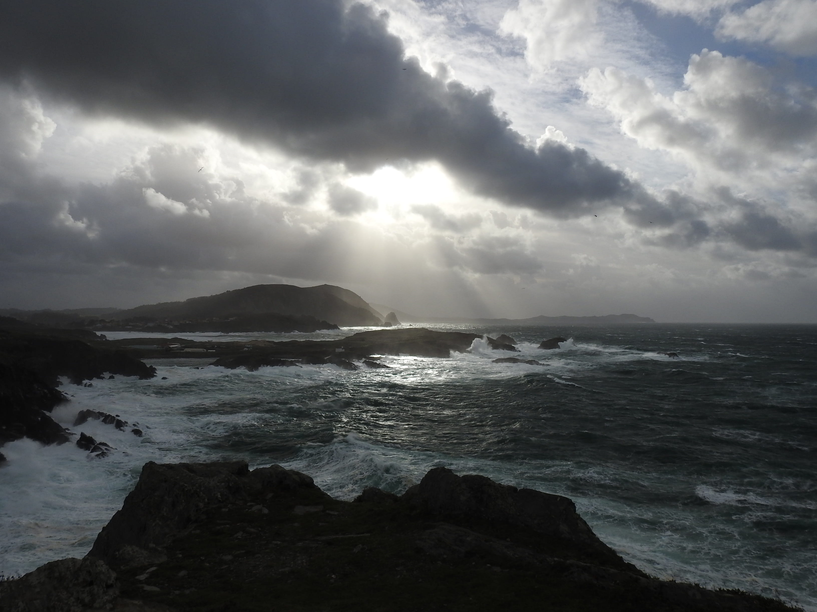 storm, no People, scenics - nature, horizon, tranquil scene, ominous, coastline, beauty in nature, rock - Object, ocean waves, dramatic Sky, scenics, formation, HD Wallpaper