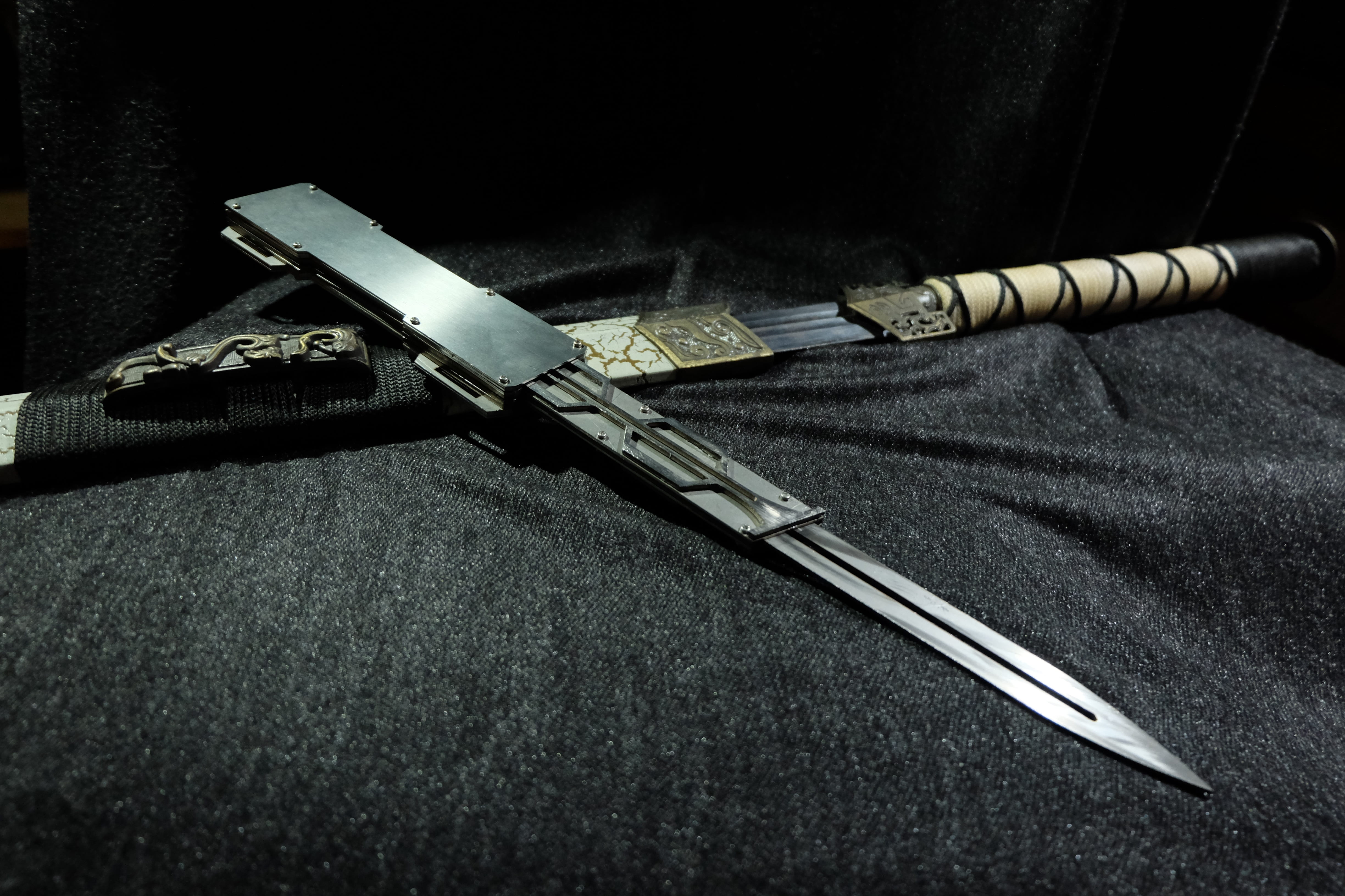 creed, single object, s, still life, alloy, 4K, sharp, table, cold weapon, knife, high angle view, hidden, close-up, security, han jian, AssassinS Creed, HD Wallpaper