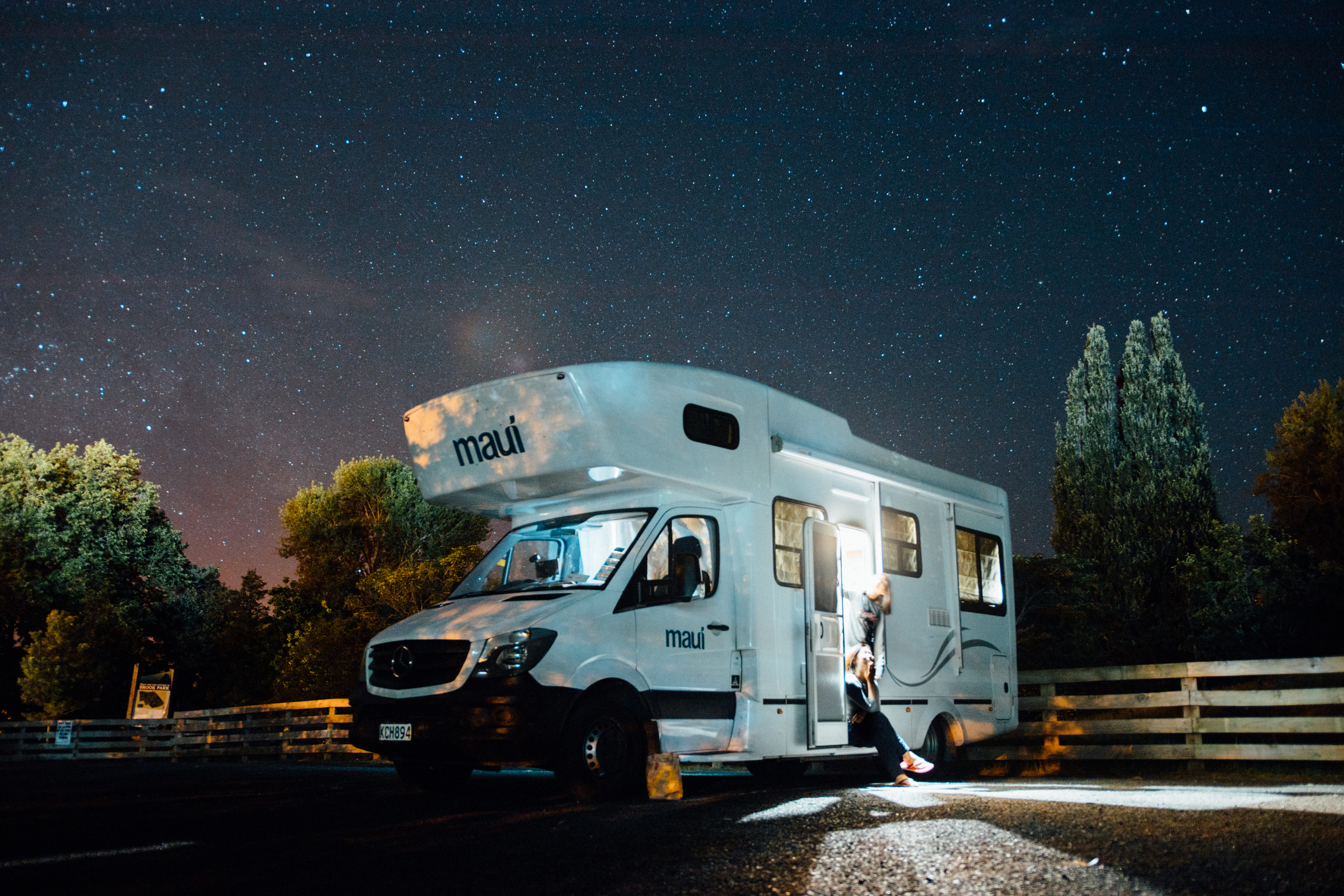 lights, c, star, motorhome, star field, tree, truck, rv, mode of transportation, campervan, commercial land vehicle, outdoors, star - space, maul, transportation, HD Wallpaper