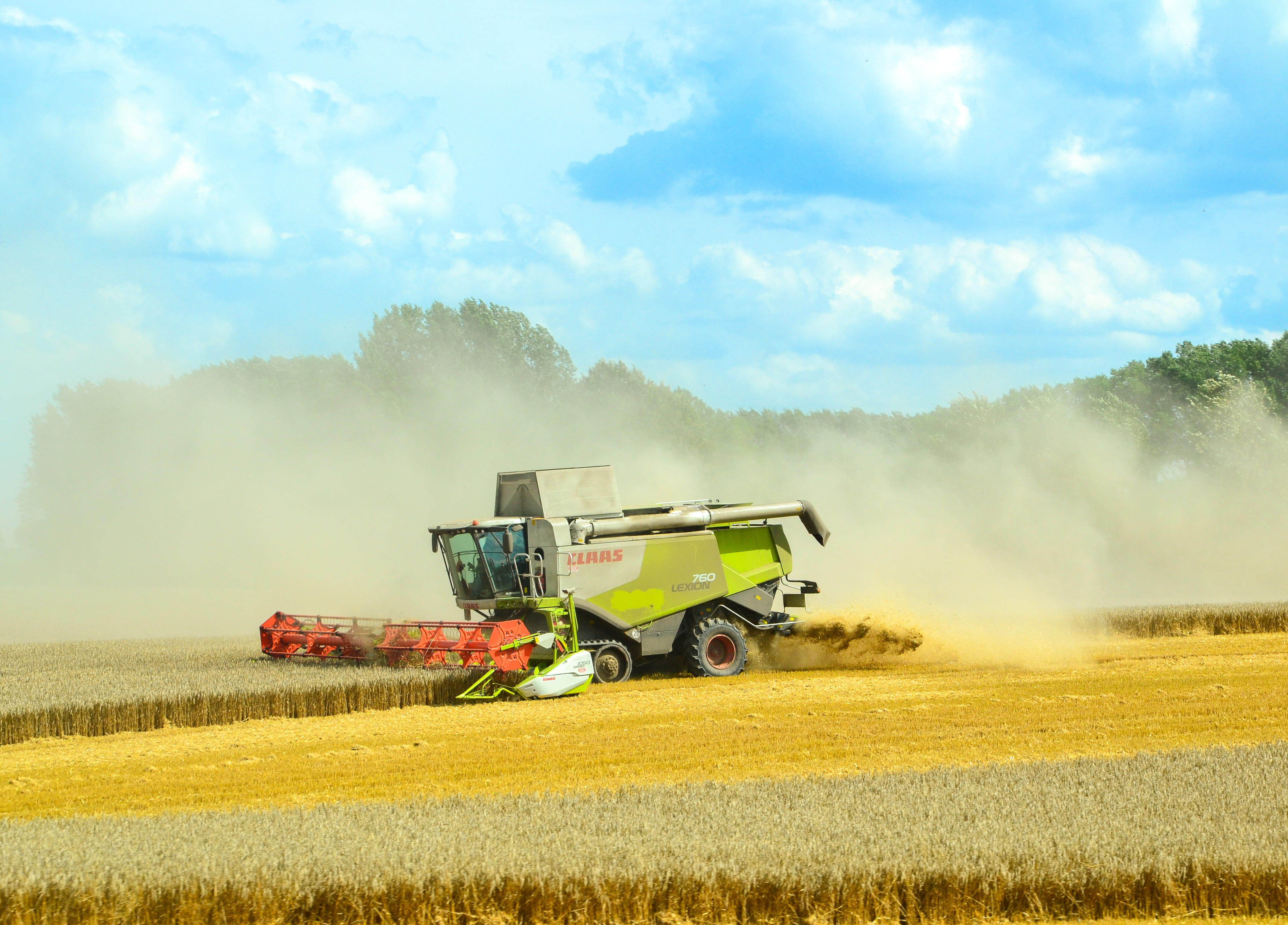 dust, rural, food, harvesting, working, no people, red, nature, agriculture, cultivator, outdoors, heat, environment, sky, land vehicle, ripe, machinery, HD Wallpaper