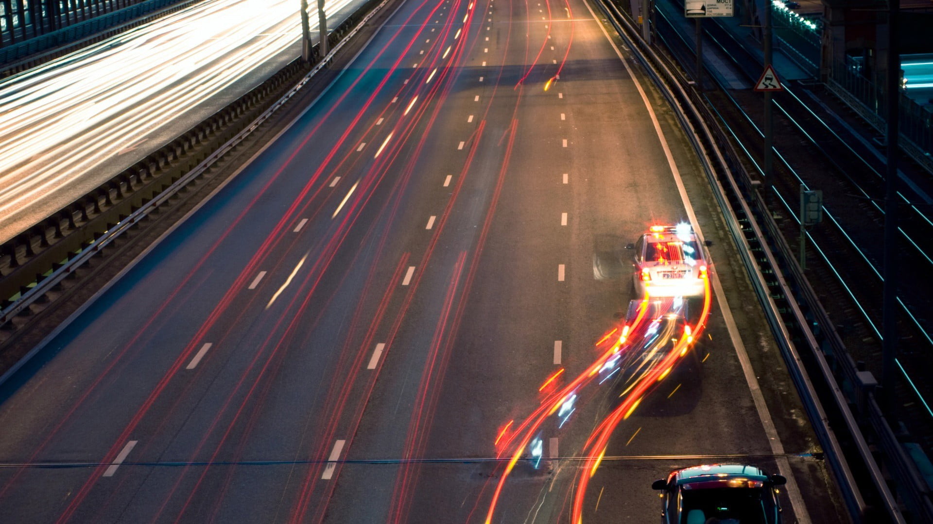 police, high angle view, blue, light trails, motor vehicle, no people, table, red, 1080P, on the move, architecture, long exposure, light trail, land vehicle, HD Wallpaper
