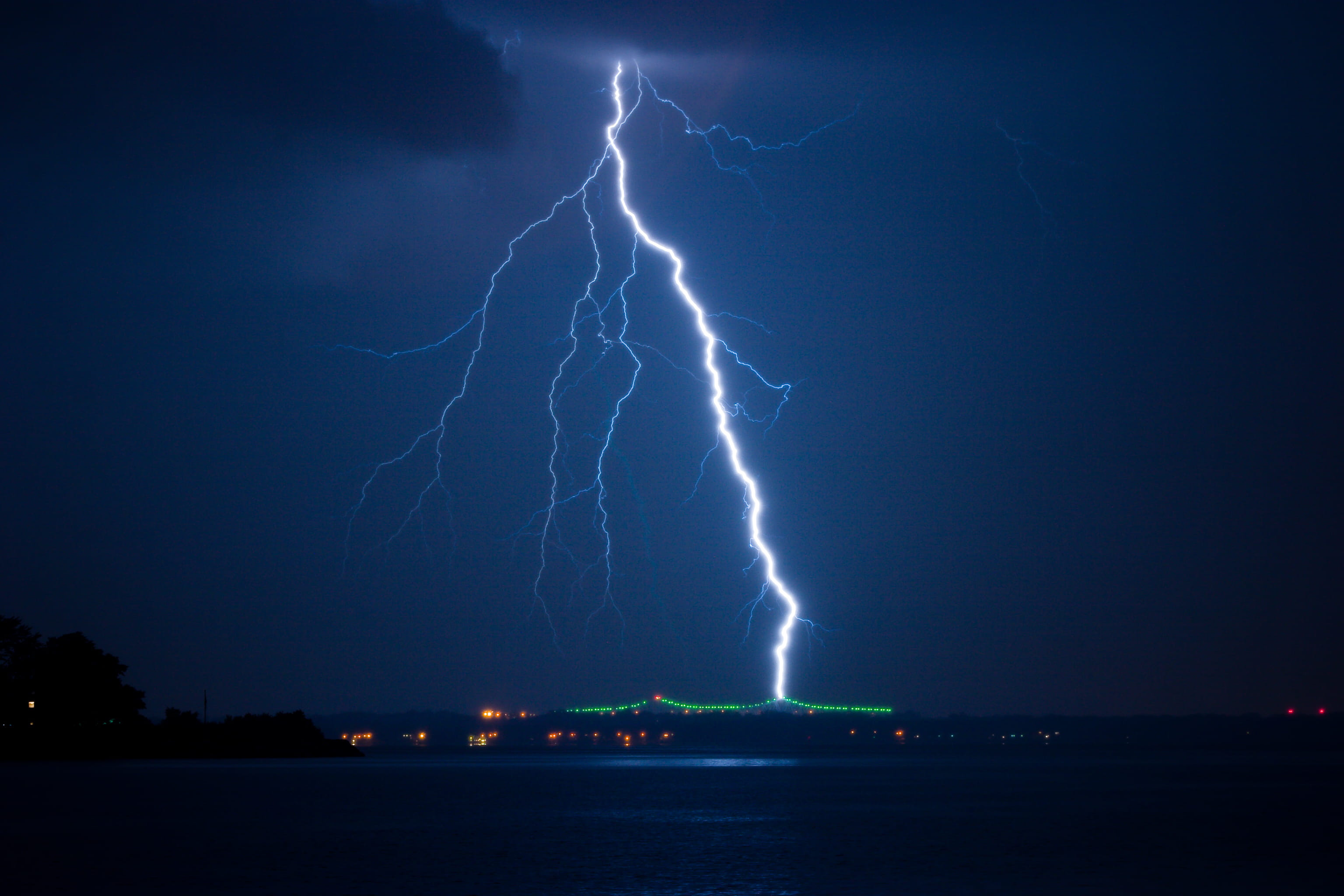 lightning, warning sign, struck, 2K, communication, outdoors, illuminated, sign, city, water, power in nature, time, aggression, cloud - sky, sea, power, HD Wallpaper