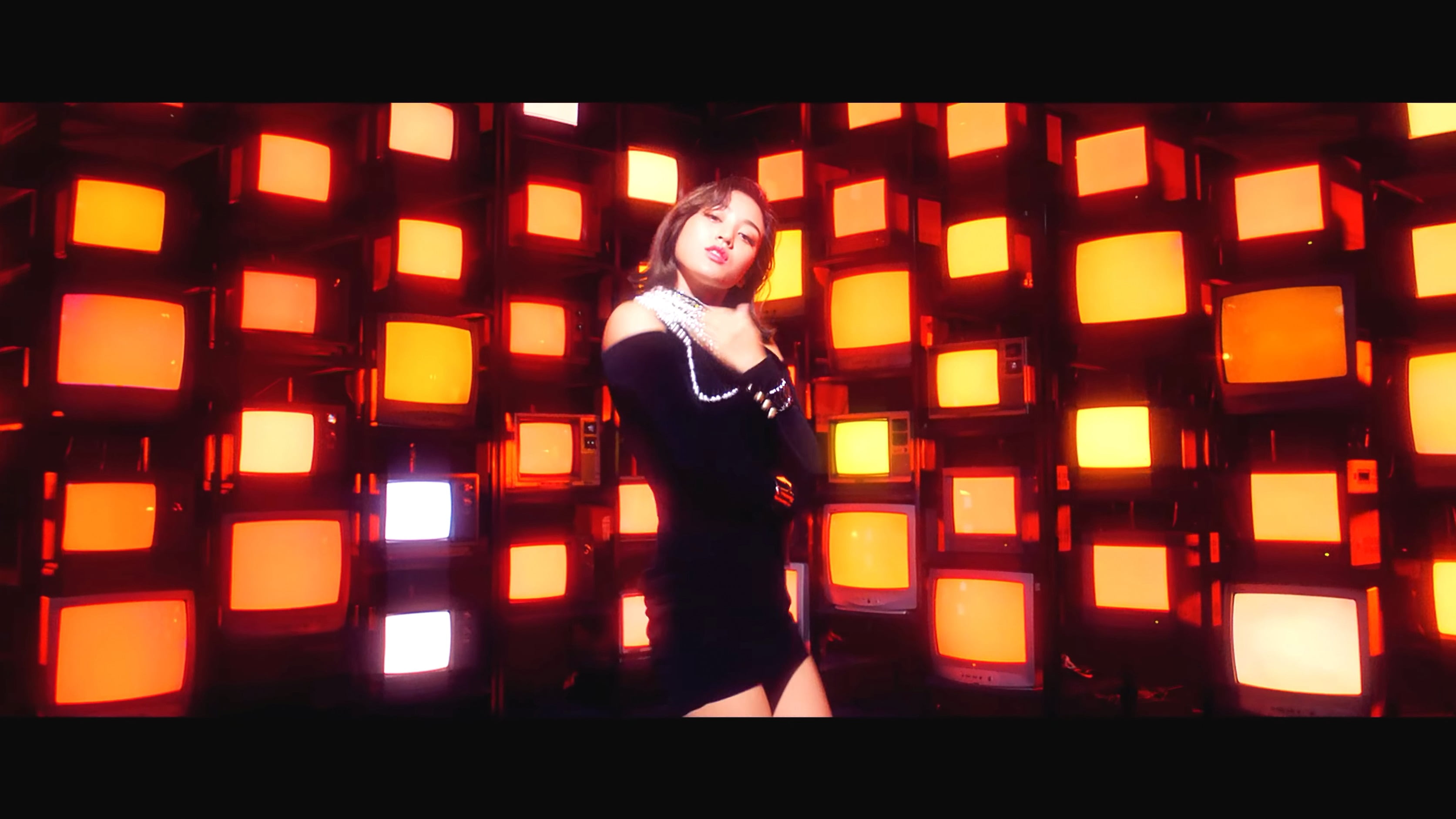 Twice Jihyo, televisions wall, 2K, Twice, women, Asian, singer, HD Wallpaper