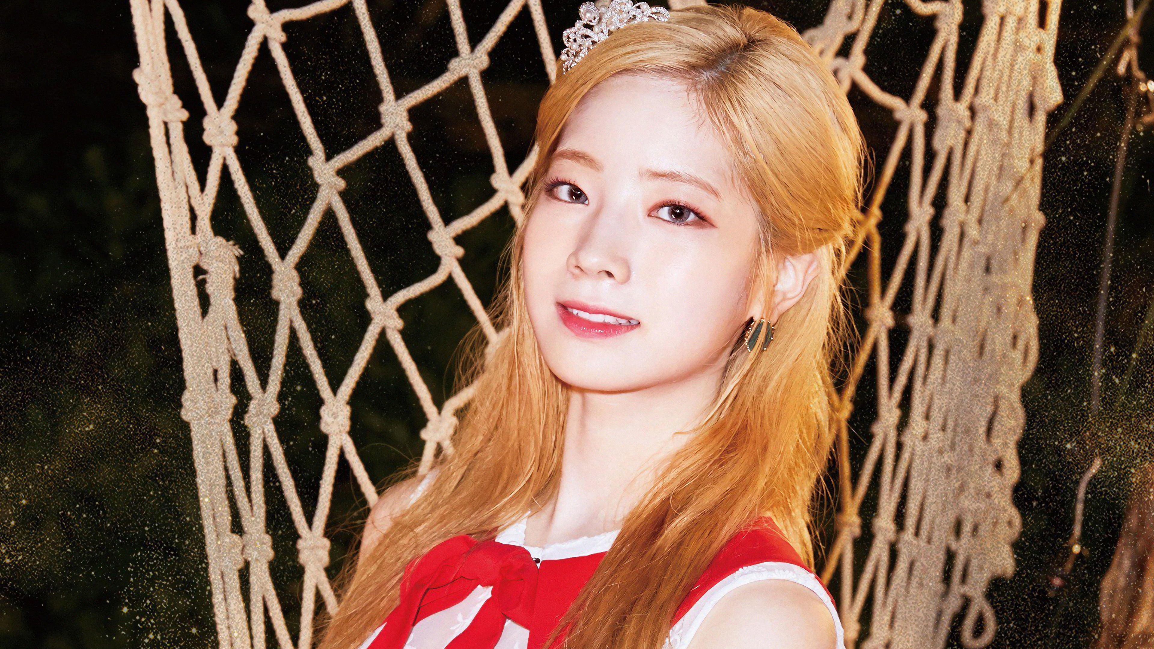 K-pop, celebrity, Kim Dahyun, korean women, Korean, face, twice dahyun, looking at viewer, Twice, 4K, Asian, HD Wallpaper