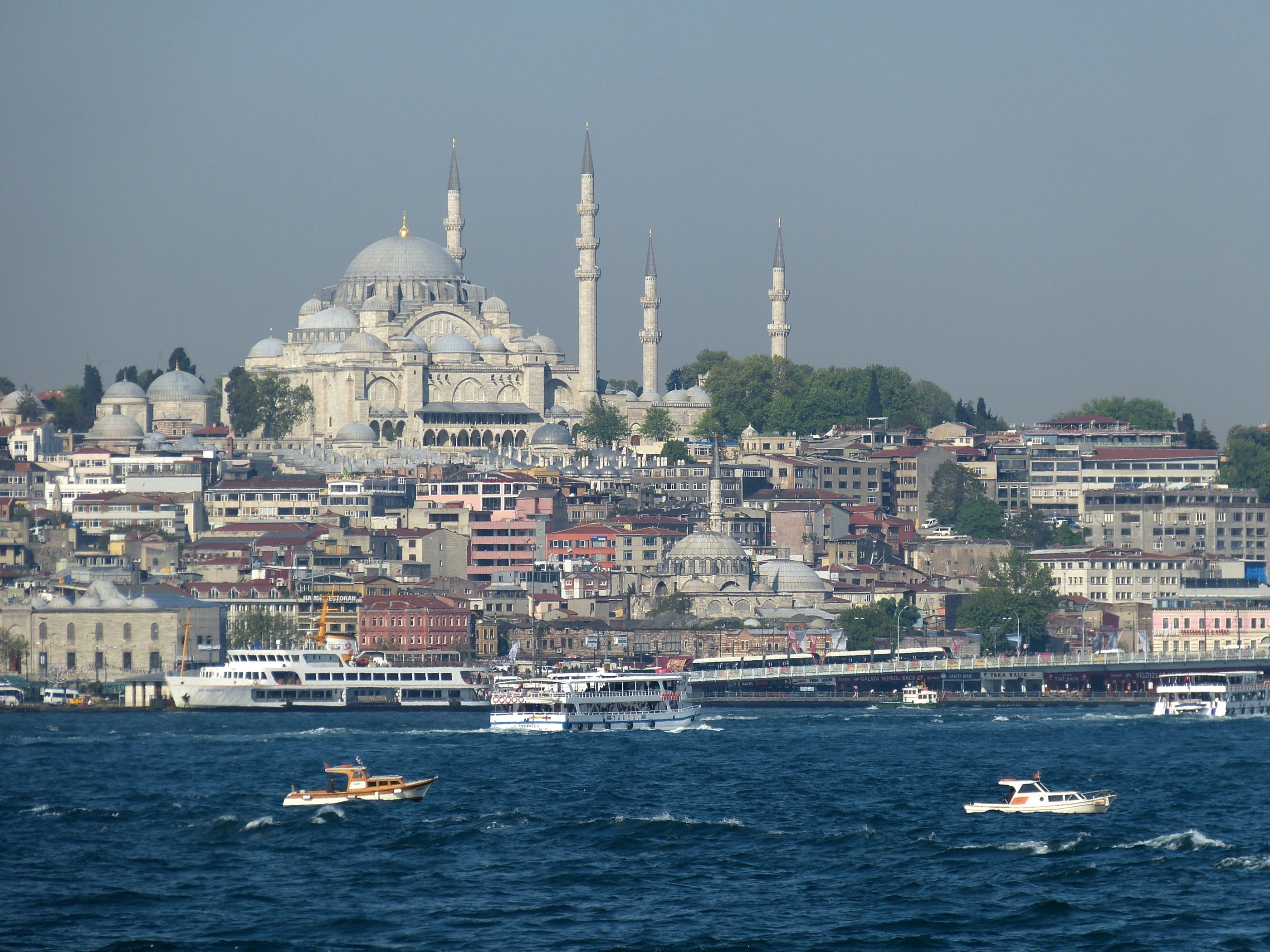 marmara, nature, motorboats, minaret, outdoors, dome, place of worship, more, body, transportation, belief, daytime, no people, ship, islam, 2K, built structure, HD Wallpaper