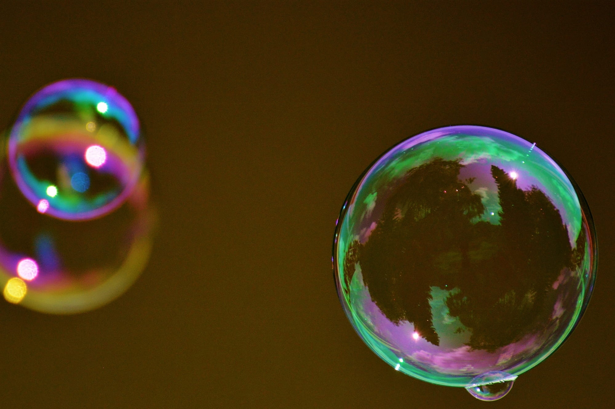 transparent, soapy water, bubbles, 1080P, fragility, mirroring, shape, spectrum, macro photography, nature, make soap bubbles, photography, purity, lightweight, HD Wallpaper