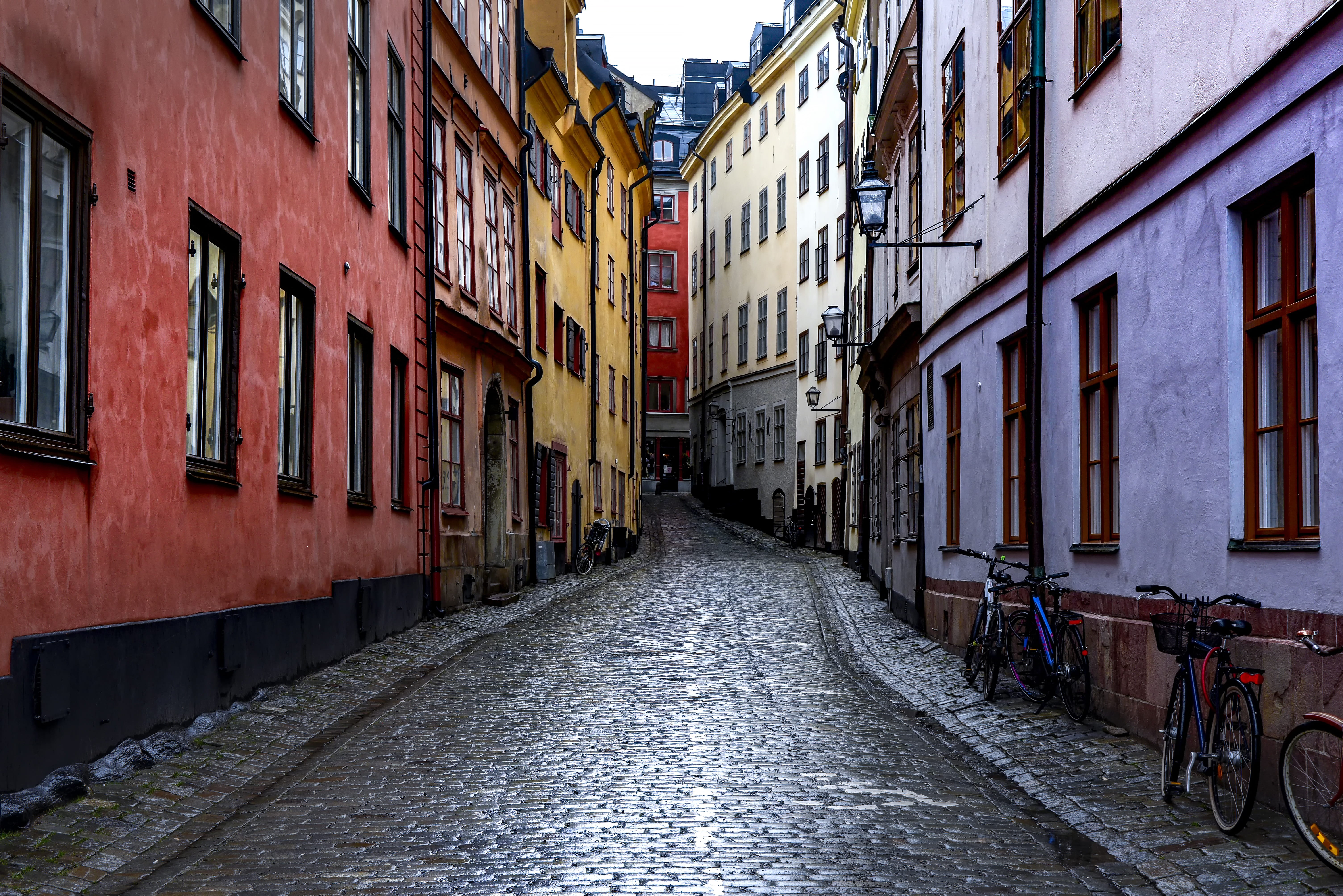 house, europe, built structure, warehouse, travel destinations, urban, clouds, no people, alley, city, scenic, building exterior, stockholm, sky, street, HD Wallpaper