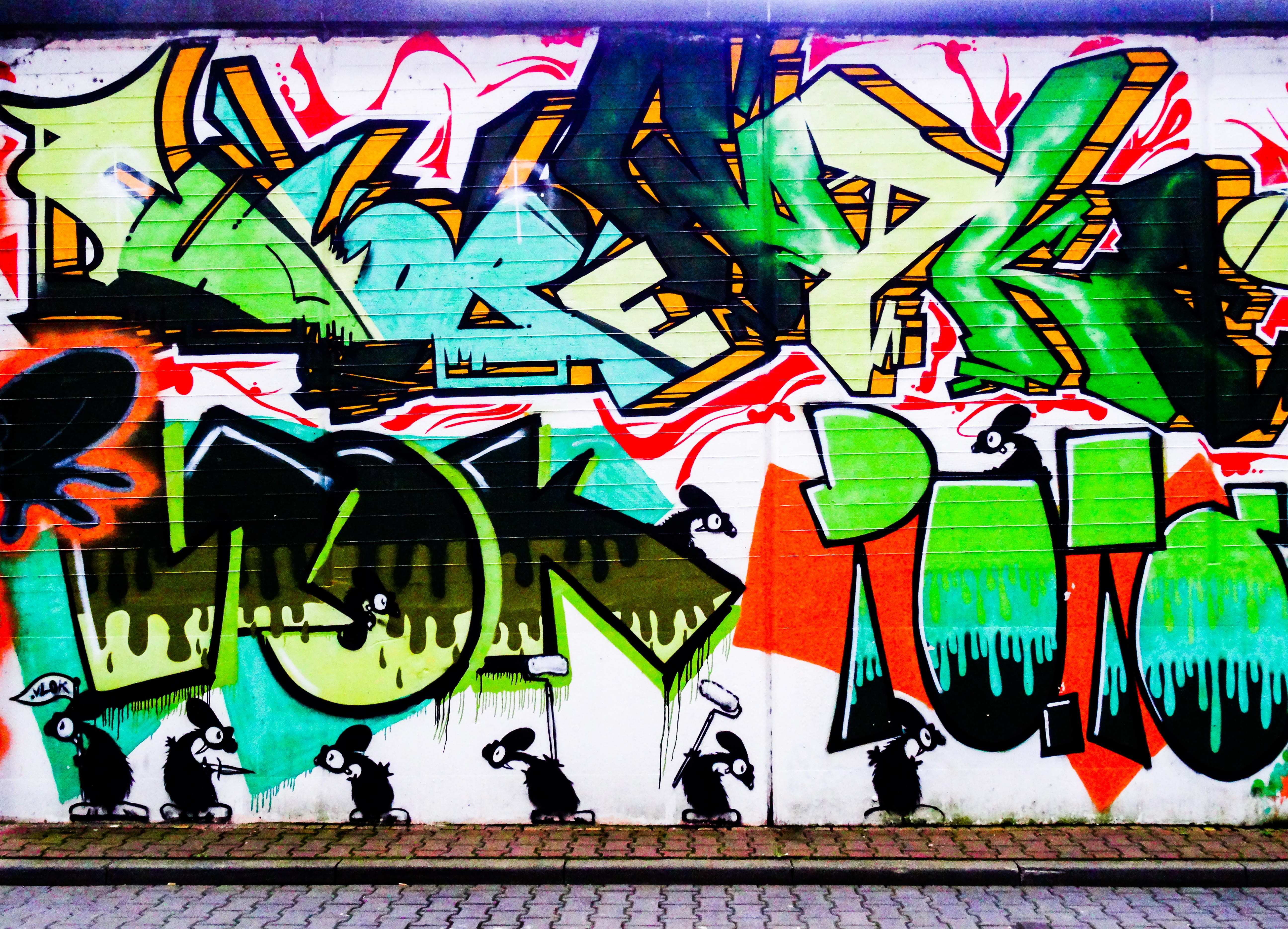 painting, multi colored, spray, decoration, wall, mouse, city, architecture, wall - building feature, painted wall, painted, color, murals, day, creativity, HD Wallpaper