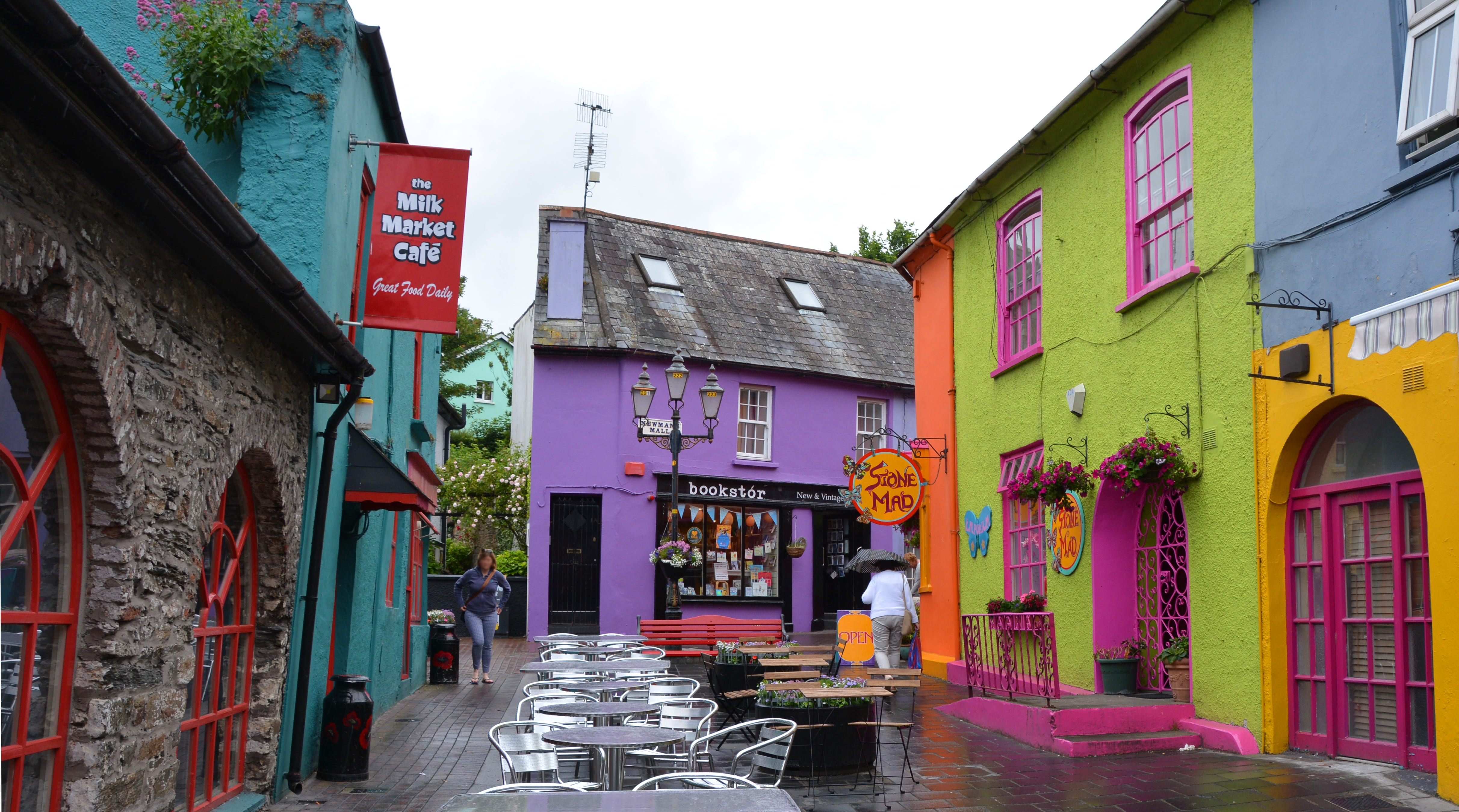 houses, text, county cork, building, table, cafe, wet, color, facade paint, outdoors, hauswand, communication, building exterior, 4K, colorful, nature, HD Wallpaper