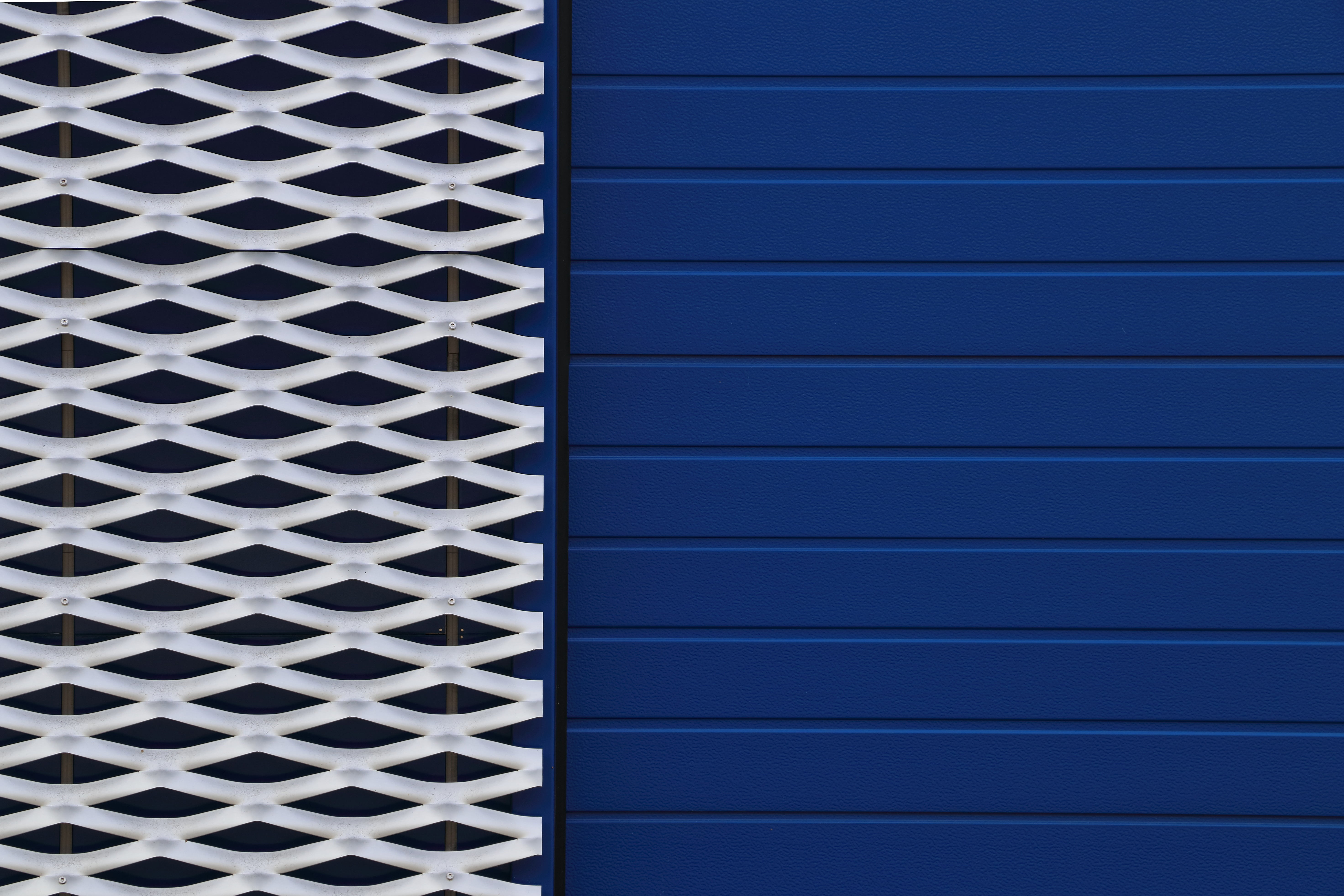 goal, blue, 5K, facade, expanded metal, factory, architecture, textured effect, datailaufnahme, window, full frame, close-up, backgrounds, outdoors, hauswand, HD Wallpaper