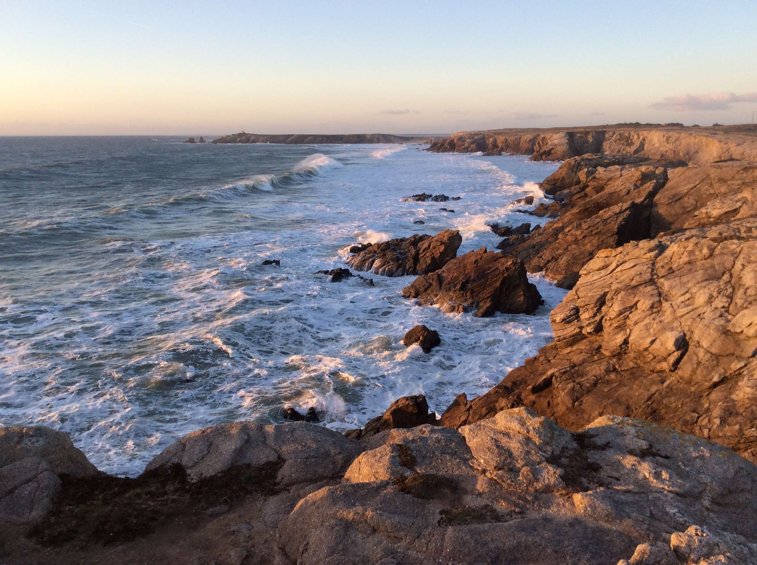 sea, scenics - nature, quiberon, motion, tranquil scene, cte sauvage, rocky coastline, solid, sky, nature, beach, rock - object, tranquility, bretagne, HD Wallpaper