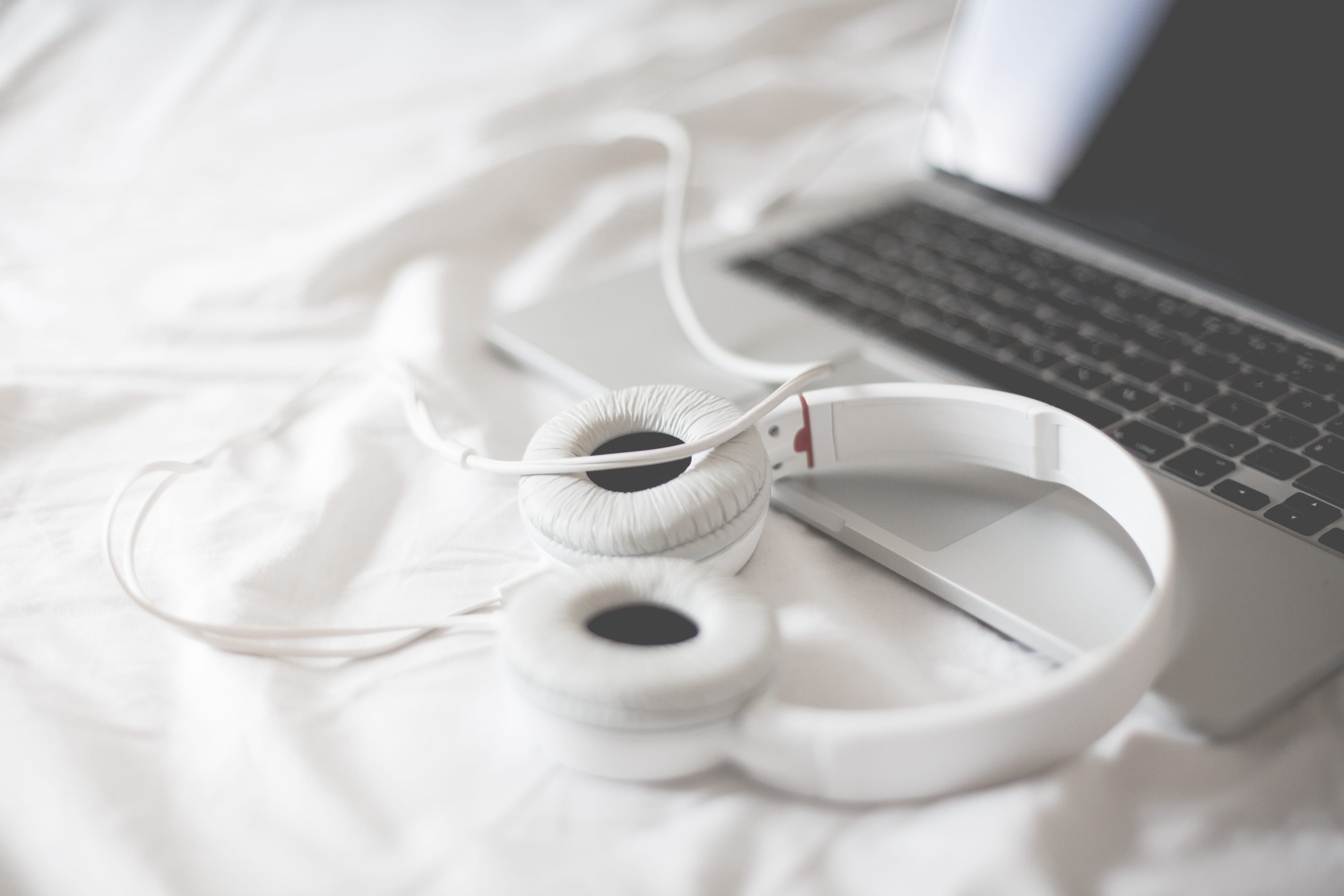macbook, dj, cable, headphones, listening, communication, white color, furniture, Music, wireless technology, play, laptop, connection, high angle view, HD Wallpaper