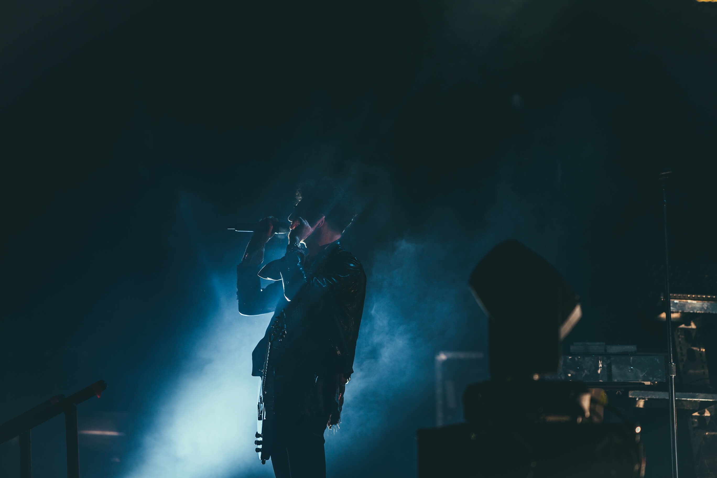 2K, guitar, smoke, concerts, music, HD Wallpaper