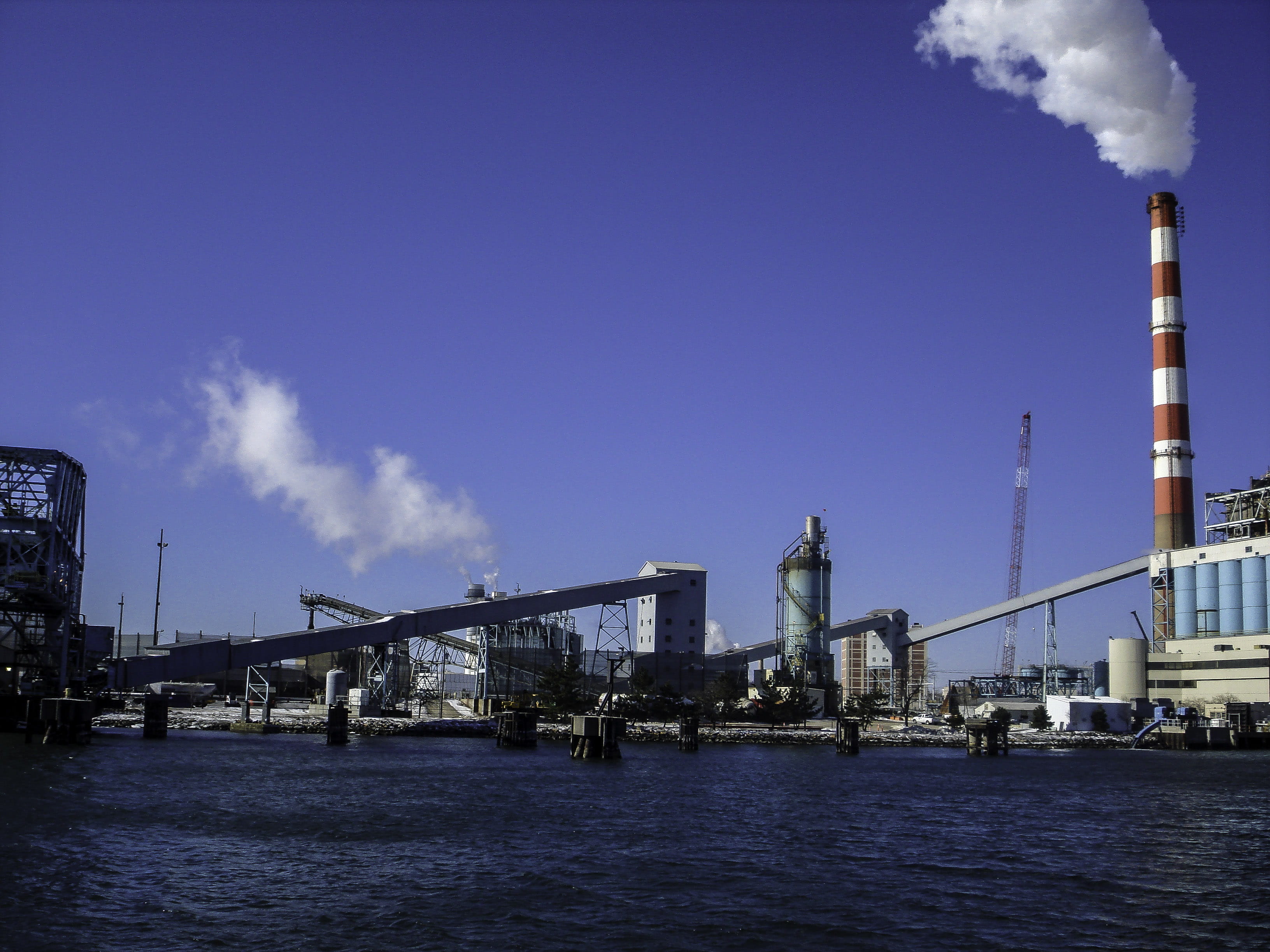 coal, blue, Harbor, coal power plant, bridgeport, factory, water, photos, fired, Connecticut, Coal-fired power plant, architecture, city, transportation, HD Wallpaper