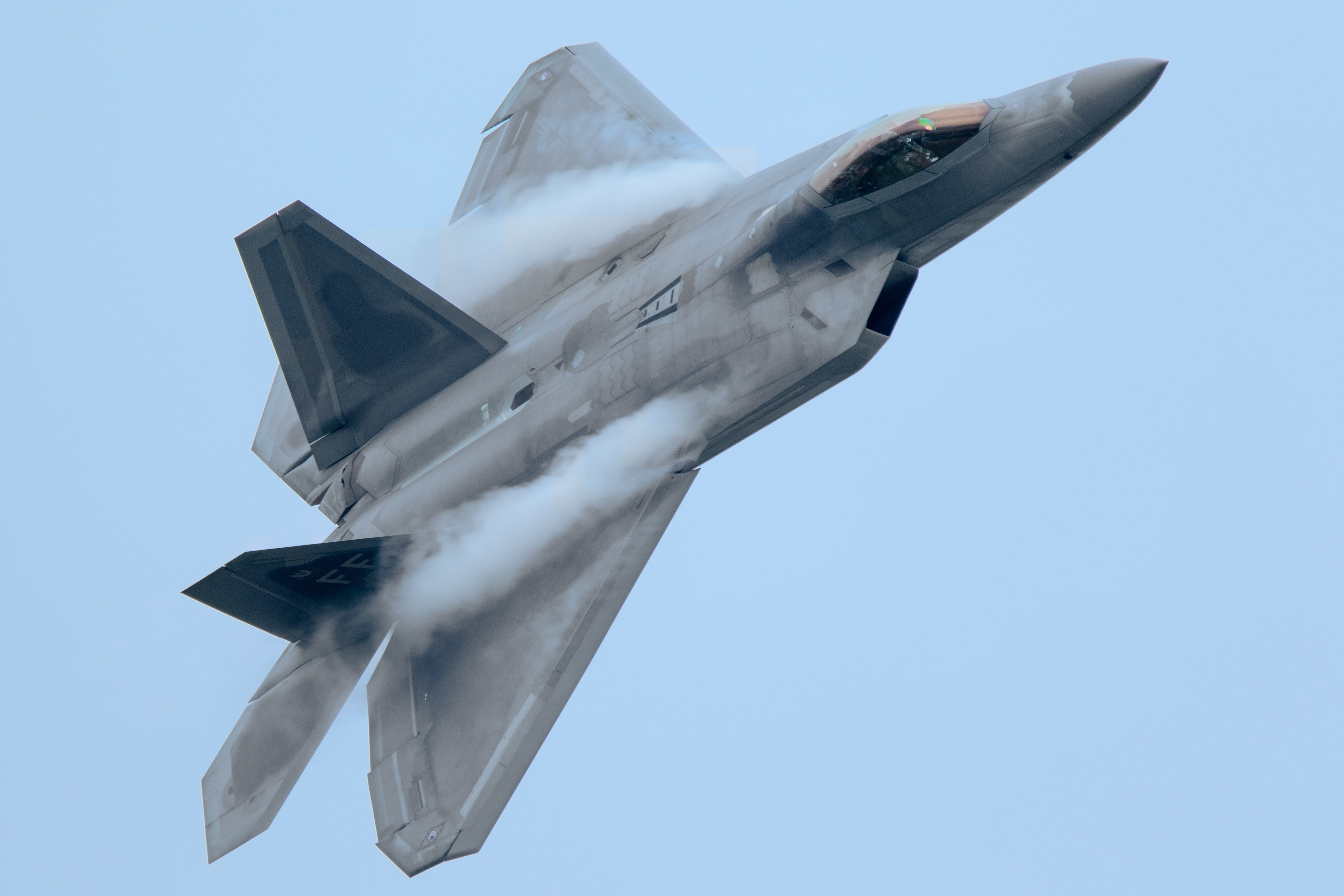 speed, government, motion, on the move, air vehicle, mode of transportation, lockheed martin f 22 raptor, no people, aerospace industry, sky, day, low angle view, HD Wallpaper