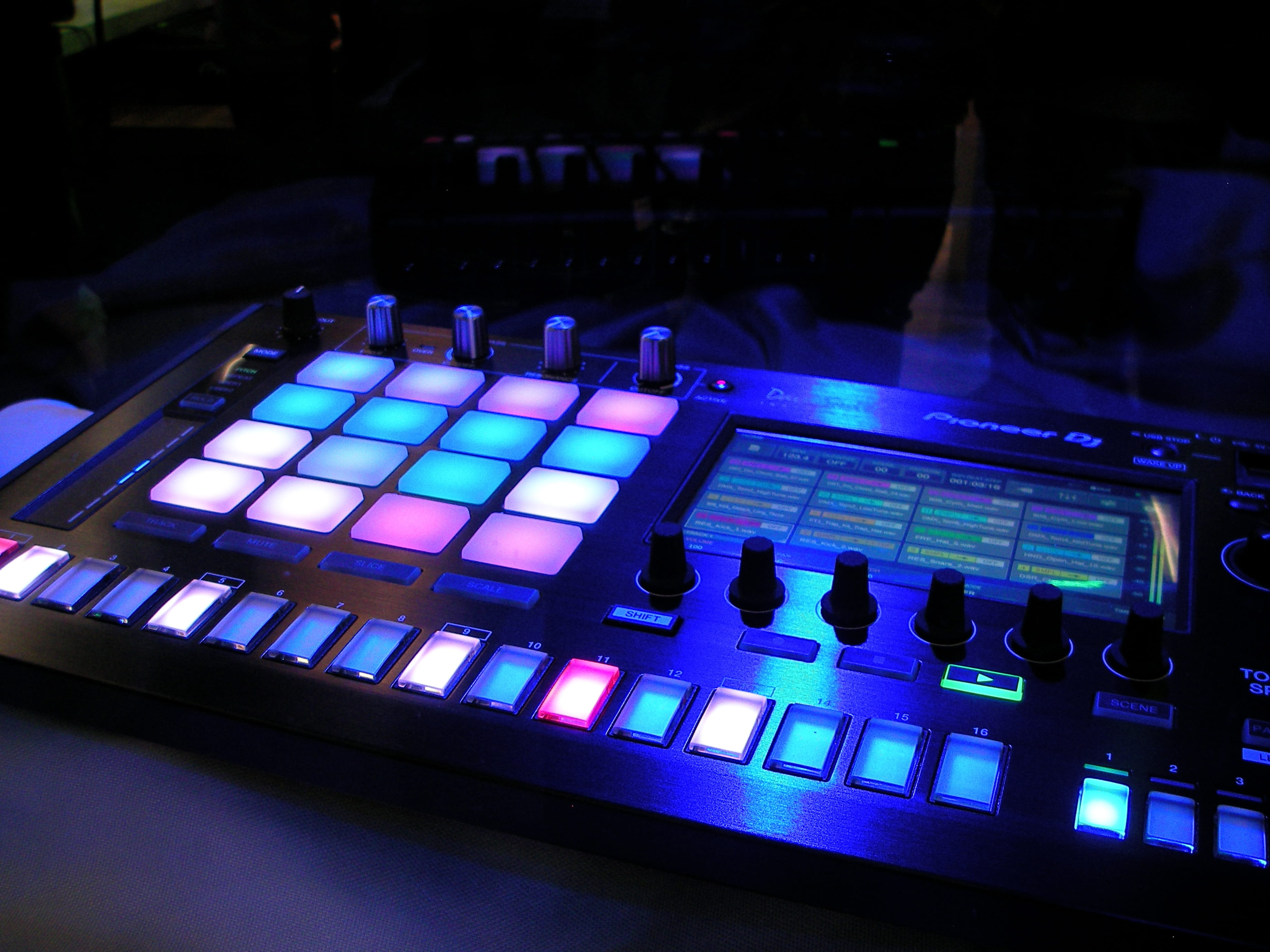 colorful, light, dj, nightlife, colourful, arts culture and entertainment, equipment, illuminated, technical device, pioneer, sound recording equipment, HD Wallpaper