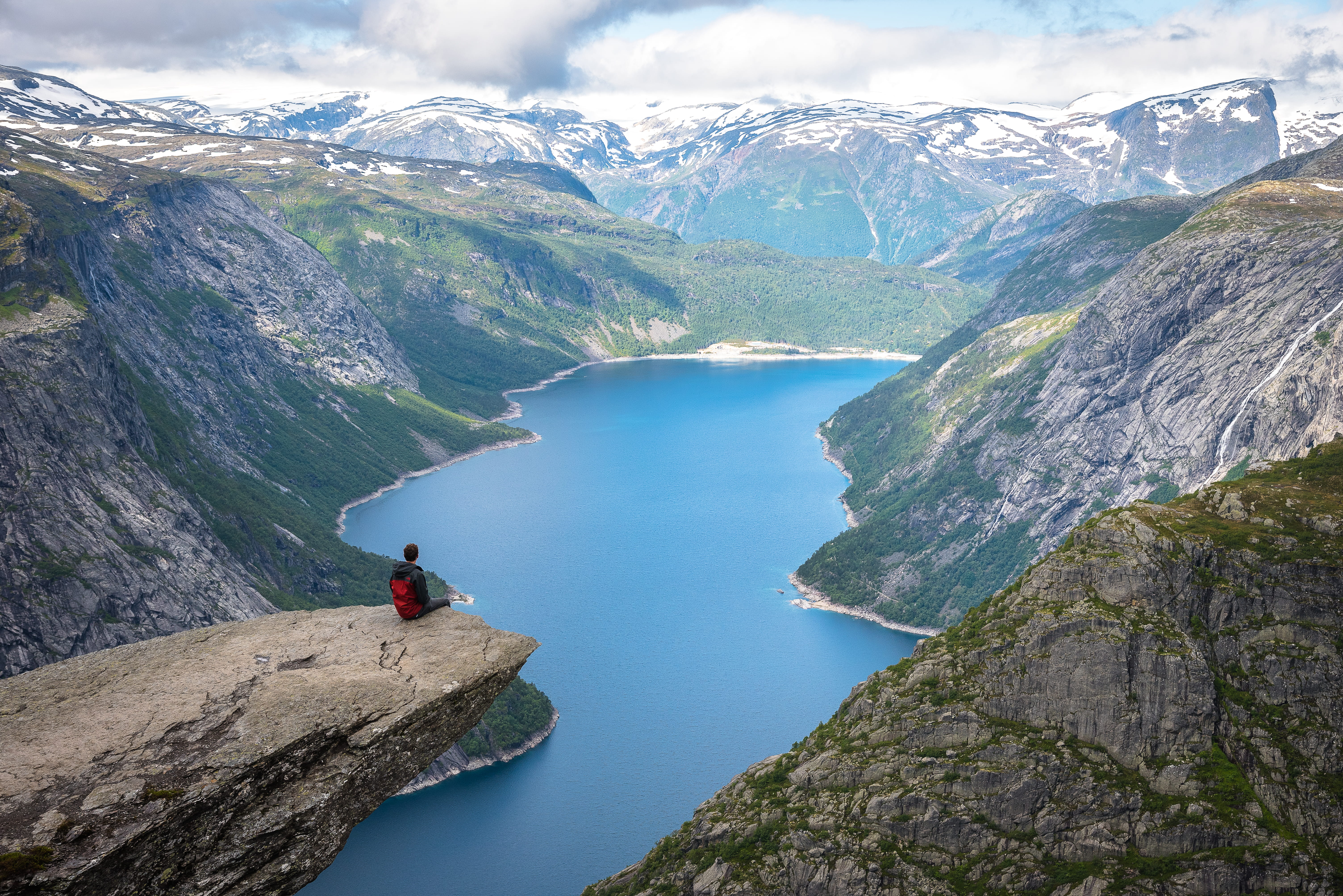 fjord, trolltunga, day, hike, natural, mountain range, rock, scenics - nature, mountain, solid, beauty in nature, 5K, non-urban scene, lifestyles, leisure activity, HD Wallpaper