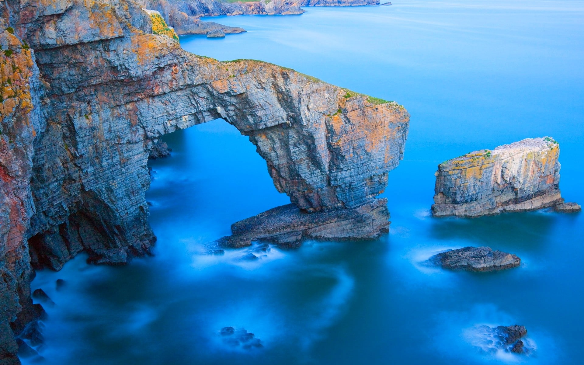 geology, sea, coast, tranquility, erosion, beauty in nature, no people, bridge, nature, 1080P, idyllic, rock, blue, outdoors, tranquil scene, landscape, HD Wallpaper