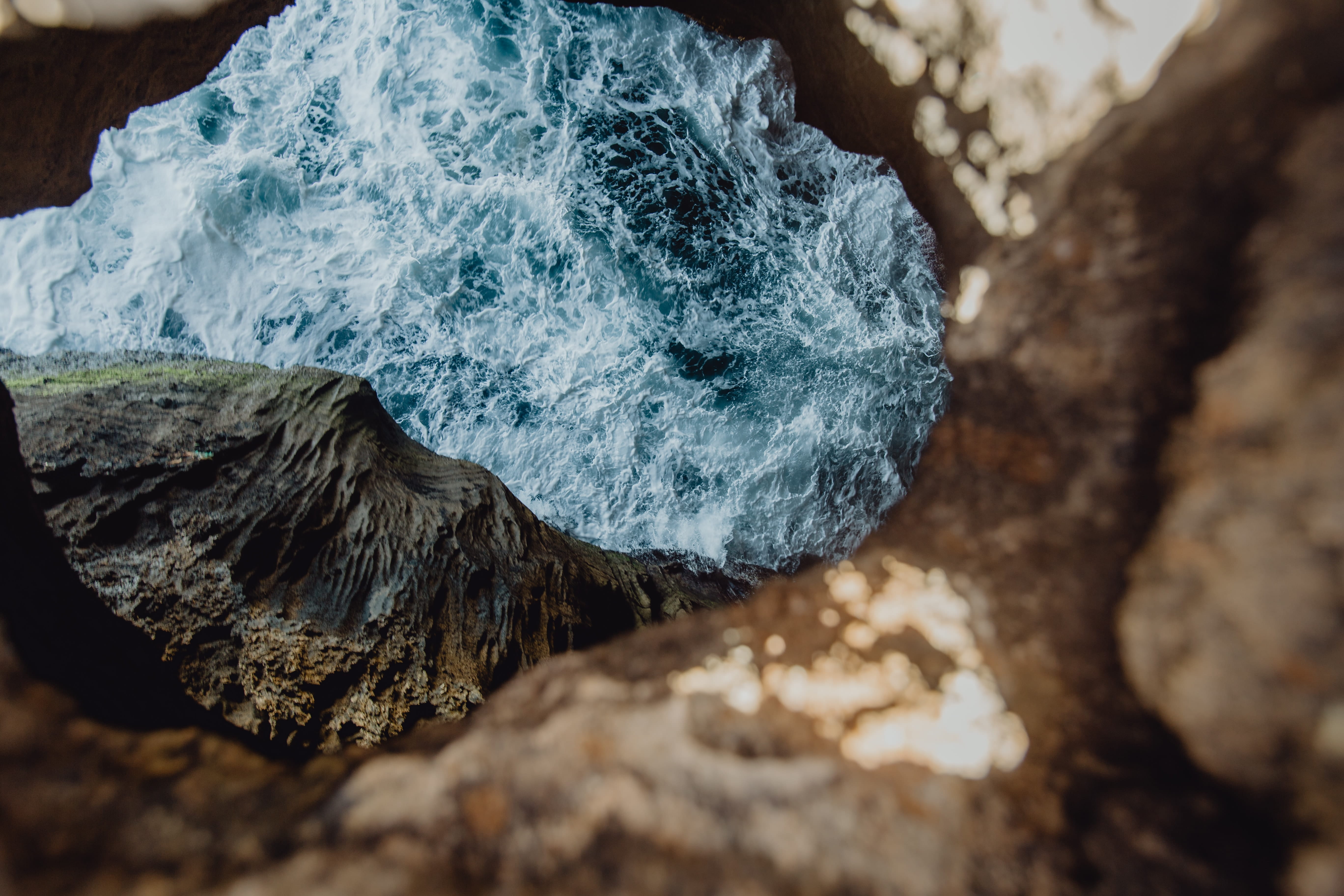selective focus, travel, 5K, winter, day, coastline, seaboard, rock, western, nature, da, amoreira, cliff, ocean, praia, rock - object, ice, summer, rough, HD Wallpaper
