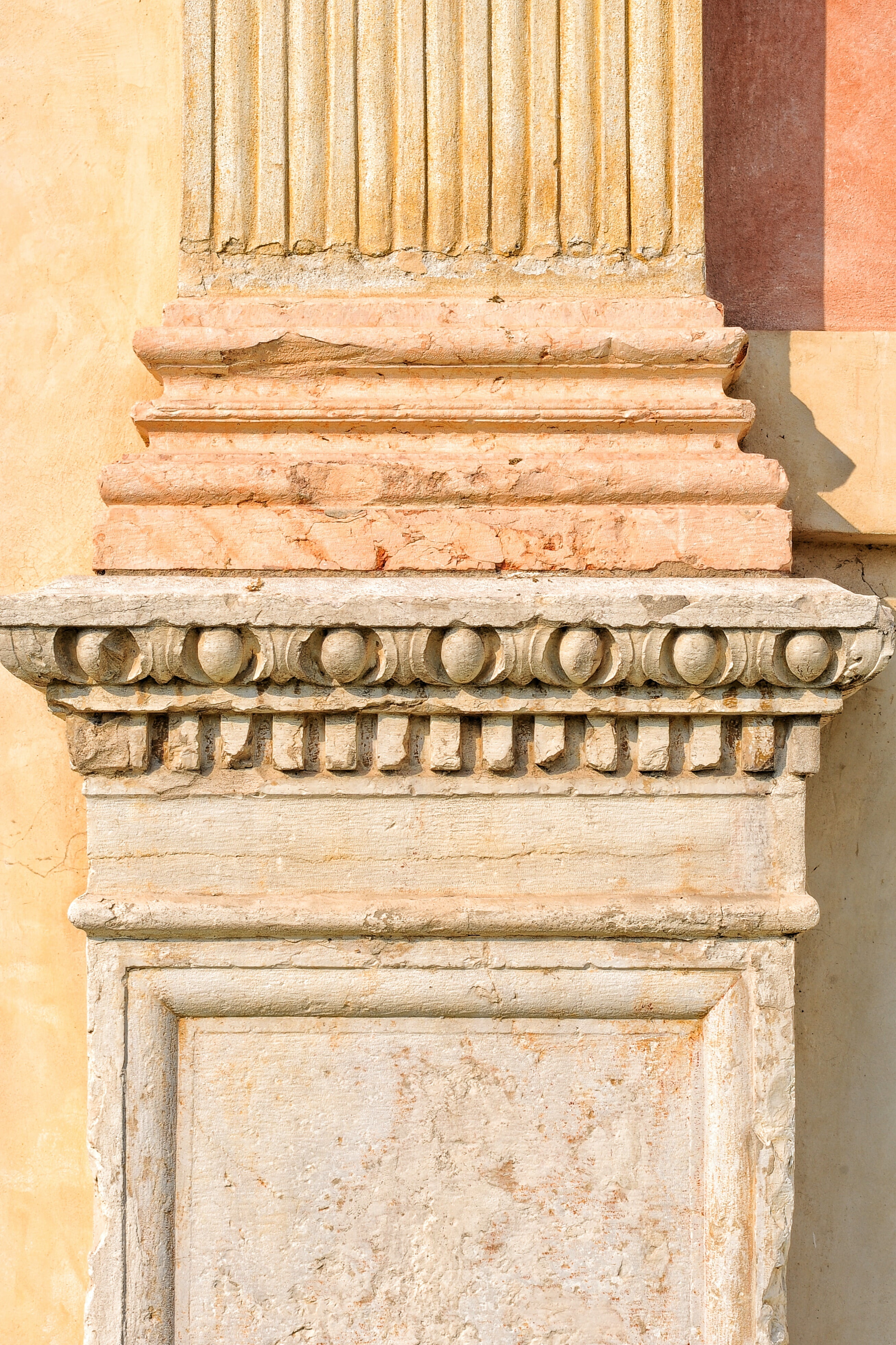 no people, craft, outdoors, building exterior, building, artistic, art and craft, travel destinations, the past, 4K, old, architectural column, marble, Phone HD Wallpaper