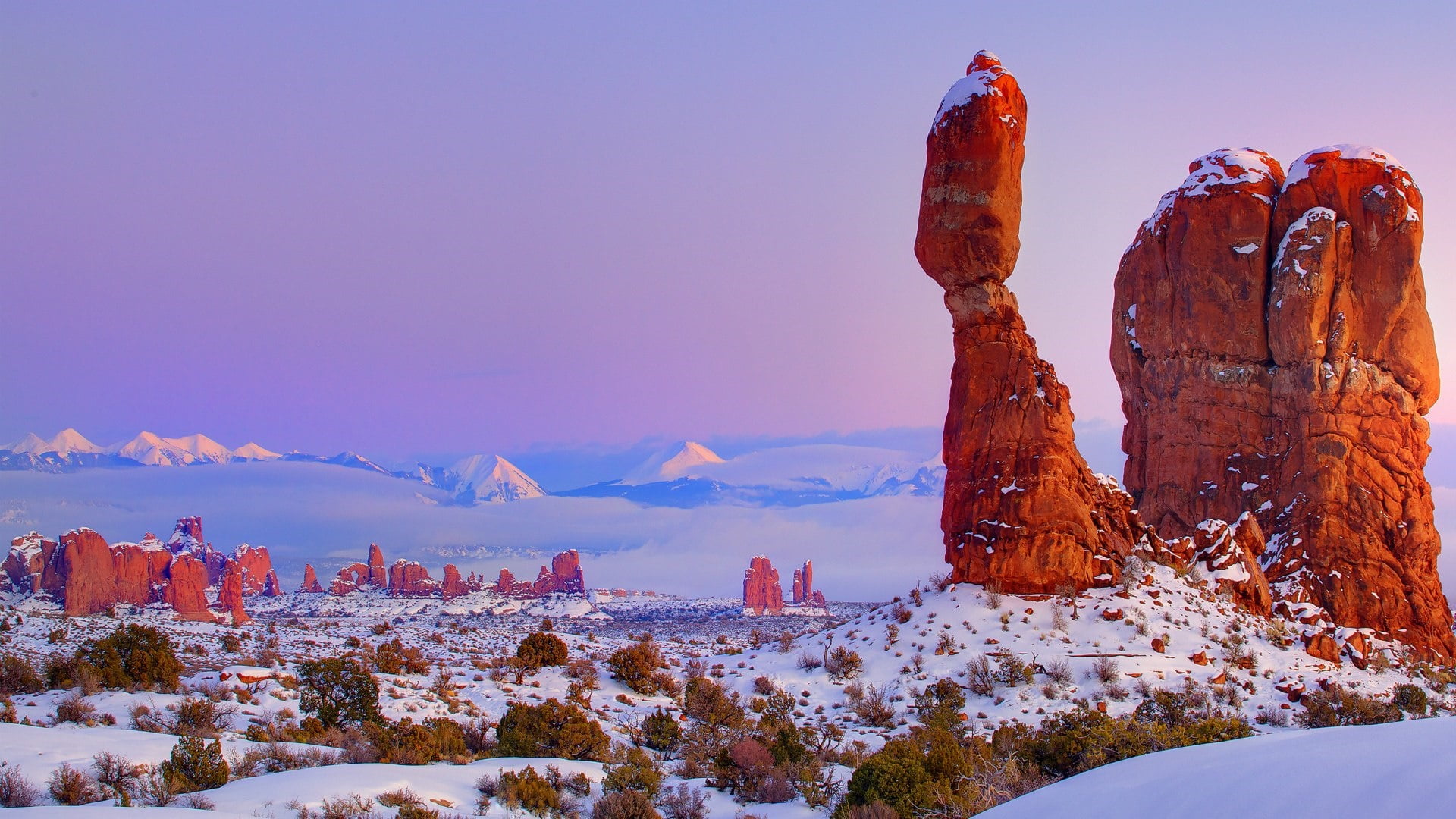 no people, winter, sky, snowcapped mountain, outdoors, solid, cold temperature, 1080P, cityscape, beauty in nature, scenics - nature, balanced rock, panoramic, HD Wallpaper