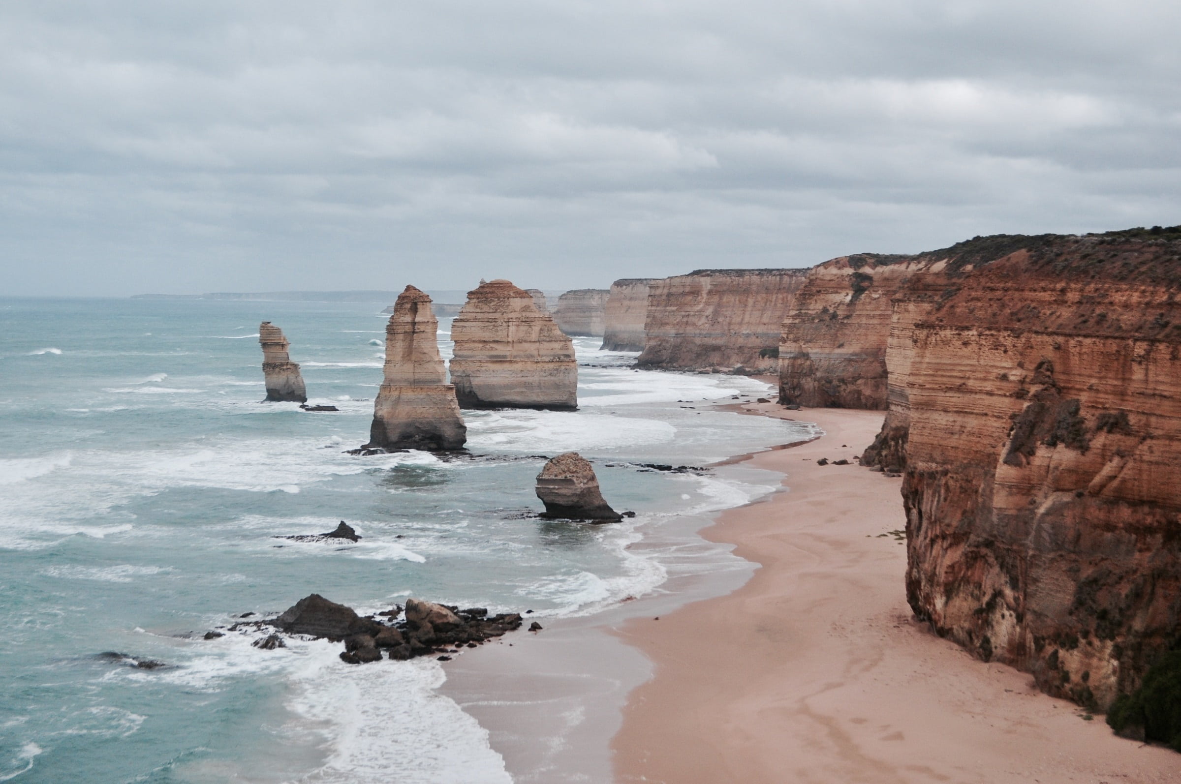 shore, nature, beauty in nature, cliffs, non-urban scene, day, great ocean walk, tranquility, tranquil scene, seashore, eroded, landmark, limestone stack formations, HD Wallpaper