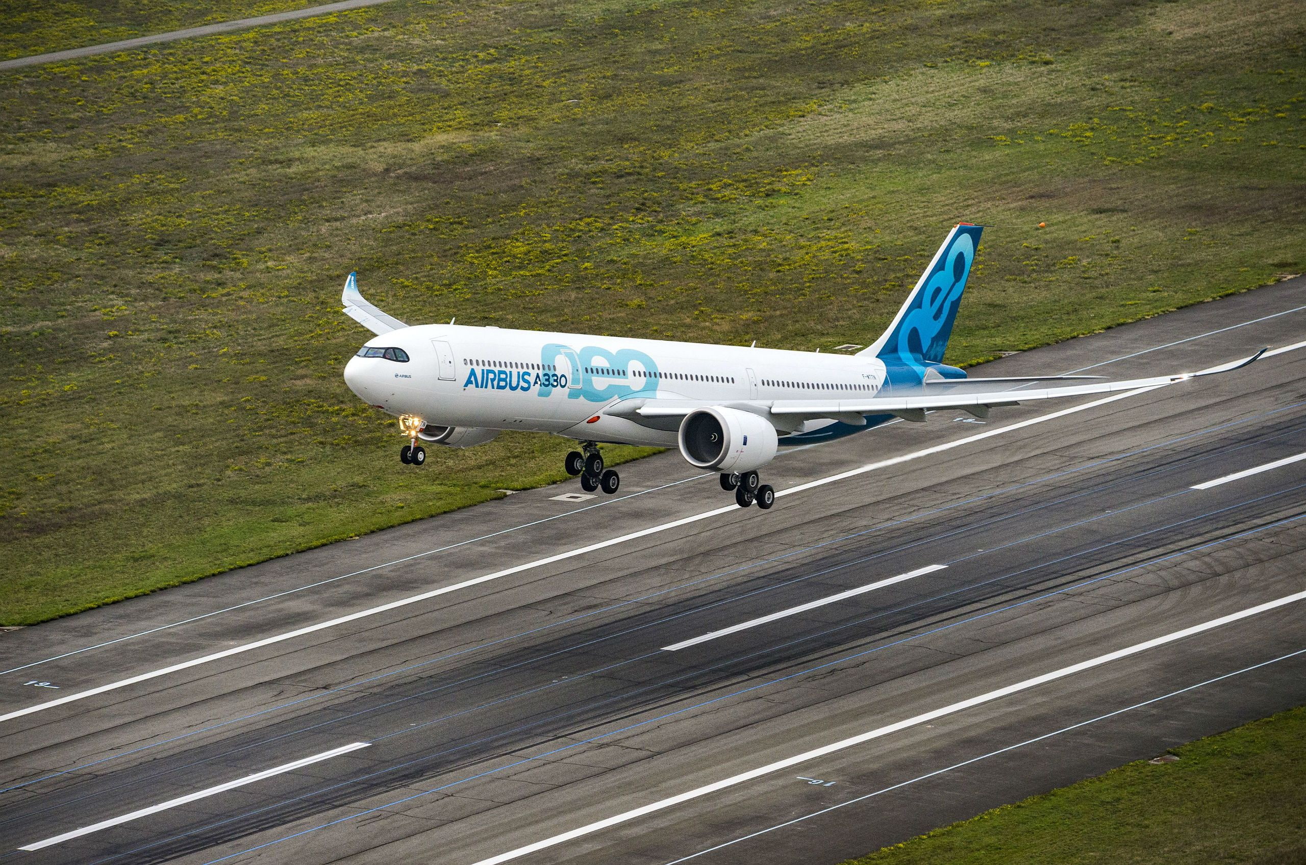 leaving, flying, day, arrival, motion, airport runway, plane, air vehicle, vehicle, aerospace industry, aircraft, mode of transportation, airbus, aeroplane, HD Wallpaper