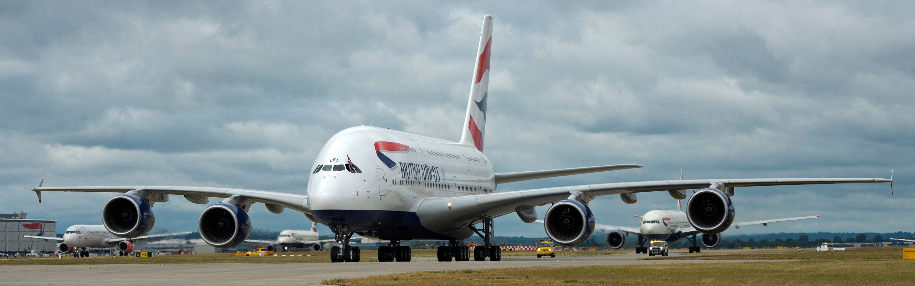 A380, airplane, 3840x1200 px, aircraft, Dual Monitors, Airport, Airbus, Airbus A, 861, Multiple Display, 4K, HD Wallpaper