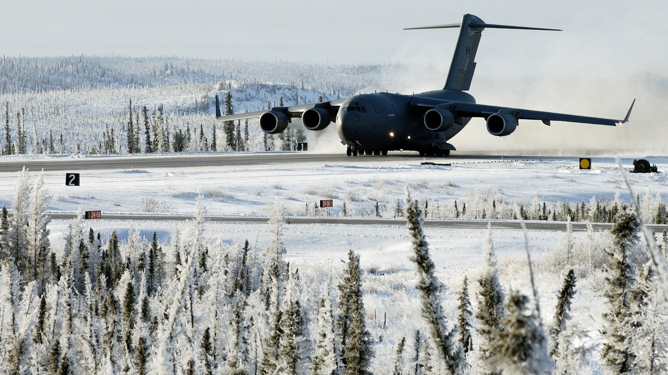 no people, plane, Royal Canadian Air Force, sky, day, mode of transportation, military, military aircraft, 2K, Canada, aircraft, field, land, transportation, HD Wallpaper