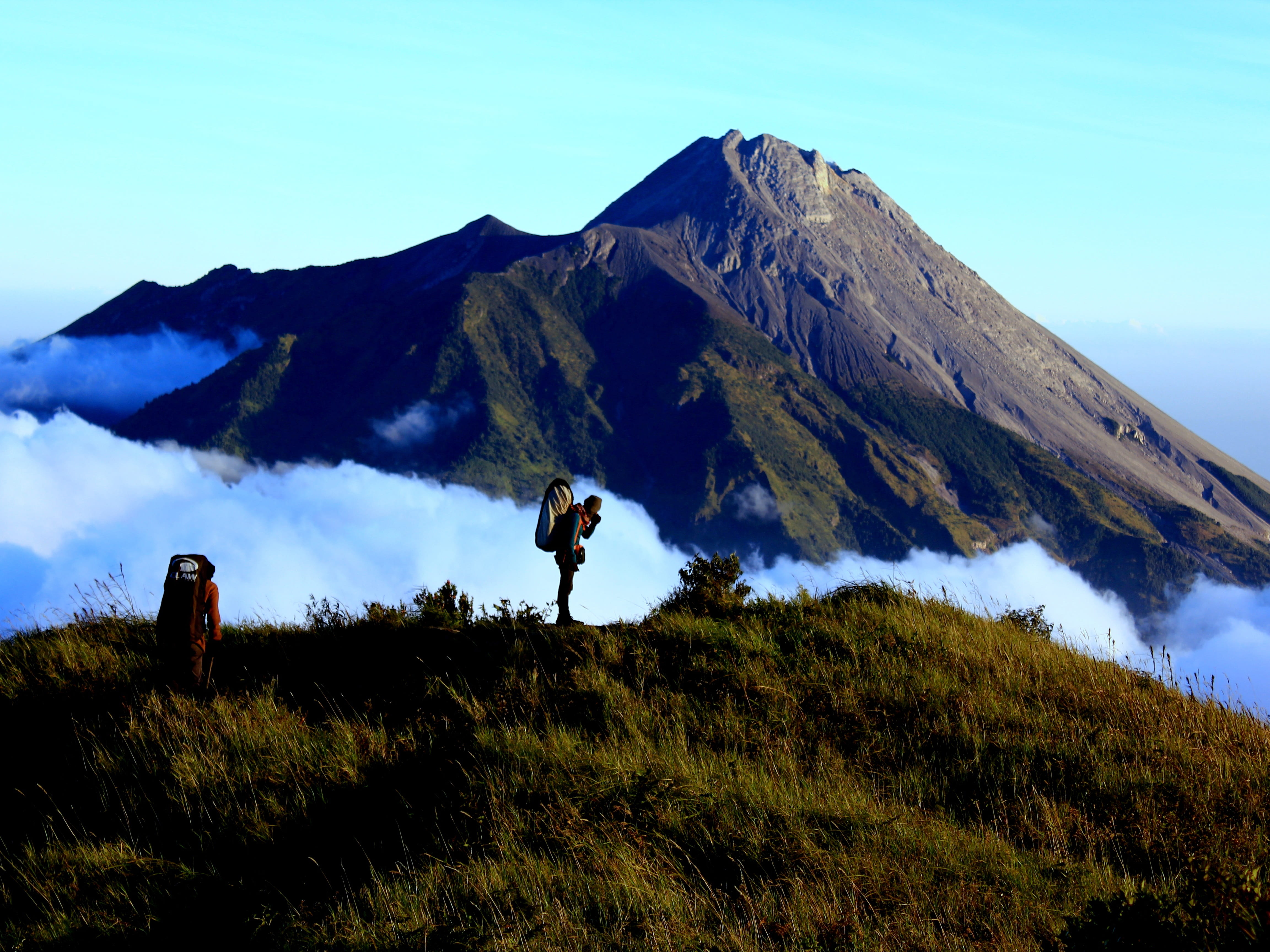 blue, hikers, merbabu, outdoors, beauty in nature, clouds, field, 4K, non-urban scene, tranquil scene, beautiful, landscape, day, blue sky, nature, no people, HD Wallpaper