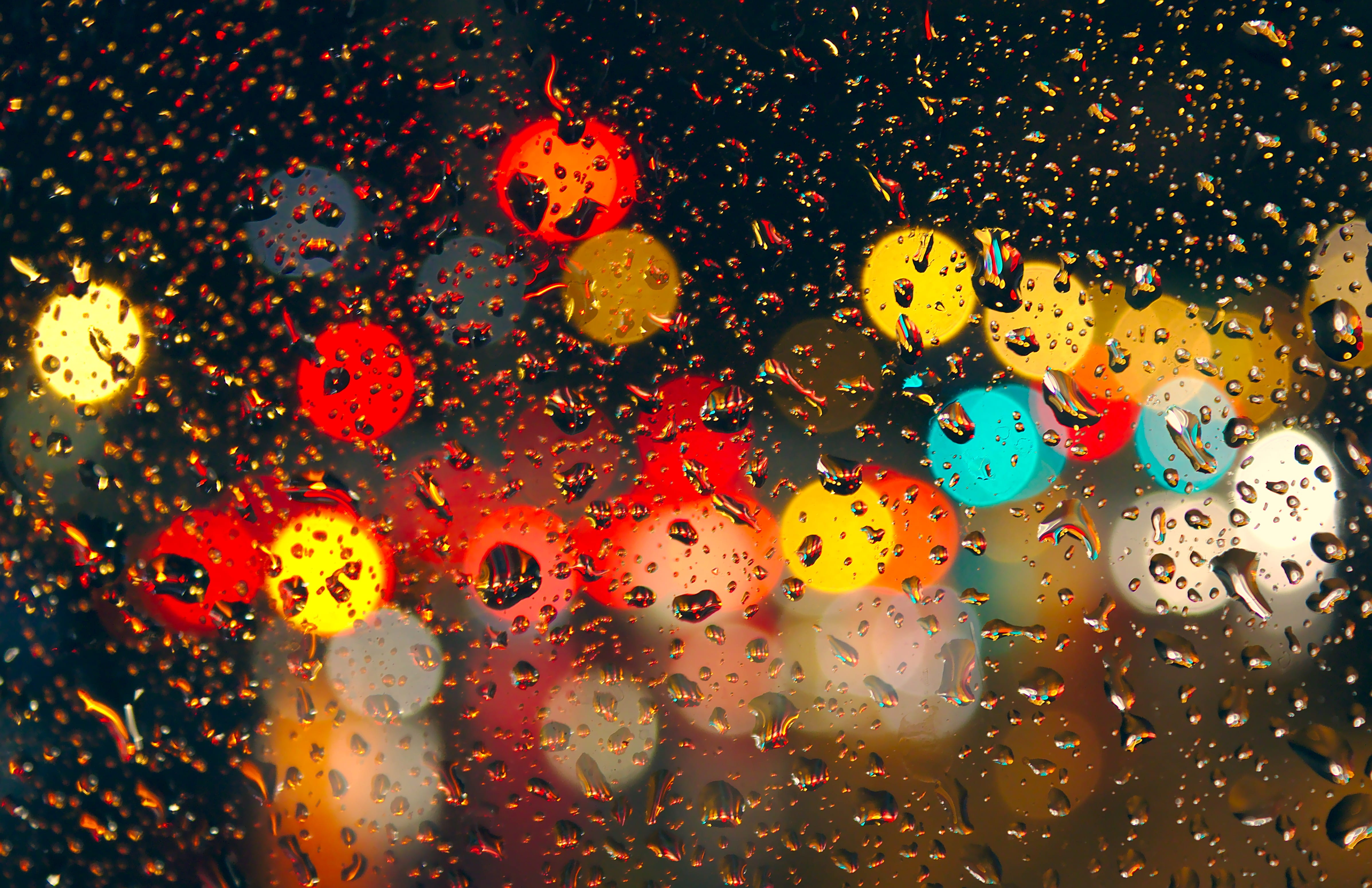 focus, bokeh, motor vehicle, transparent, water, window, taranaki street, droplets, lights, light, close-up, car, night, rain, raindrop, full frame, multi colored, HD Wallpaper