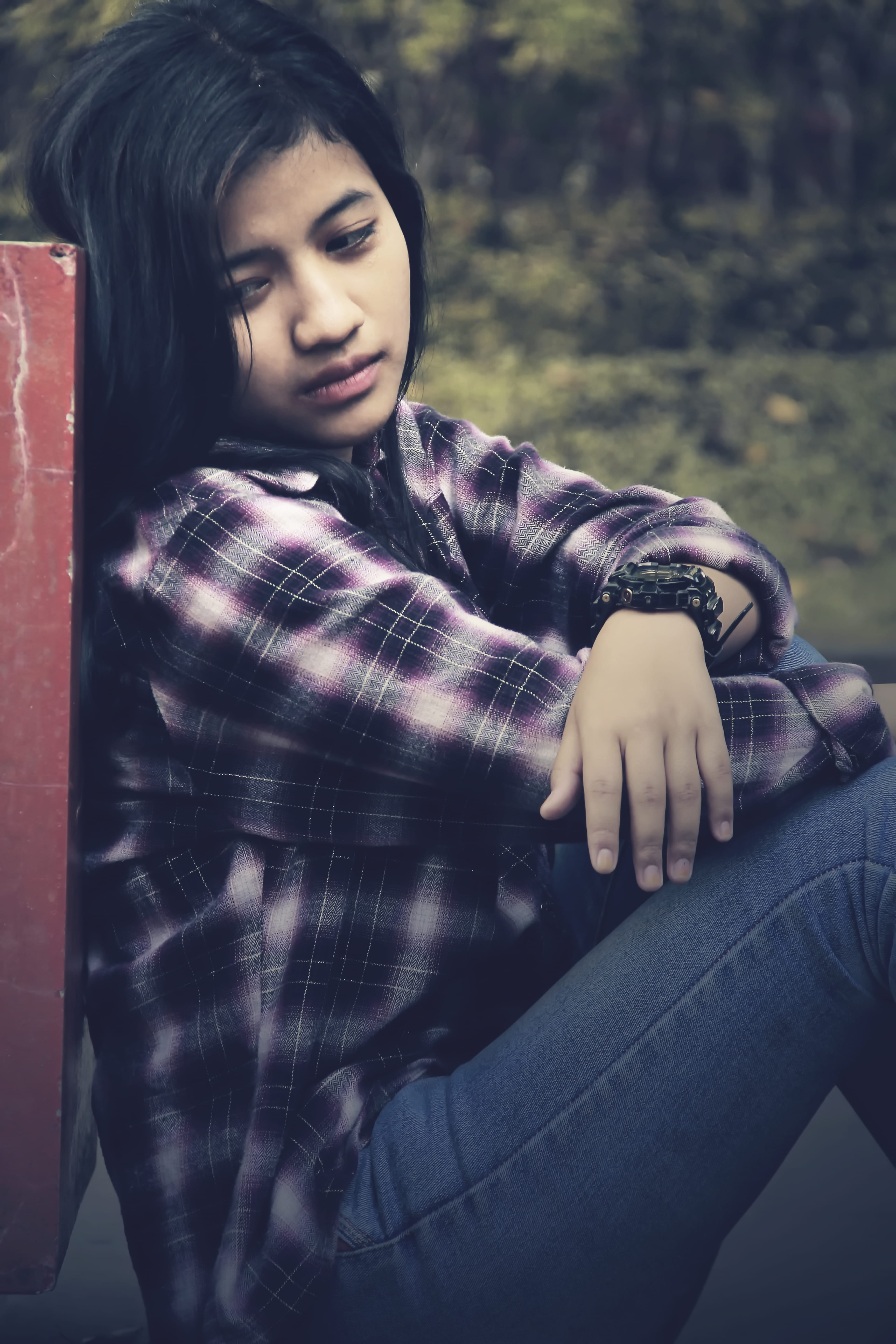 hair, focus on foreground, 5K, three quarter length, leisure activity, contemplation, teenager, real people, long hair, purwakarta regency, day, jeans, Phone HD Wallpaper