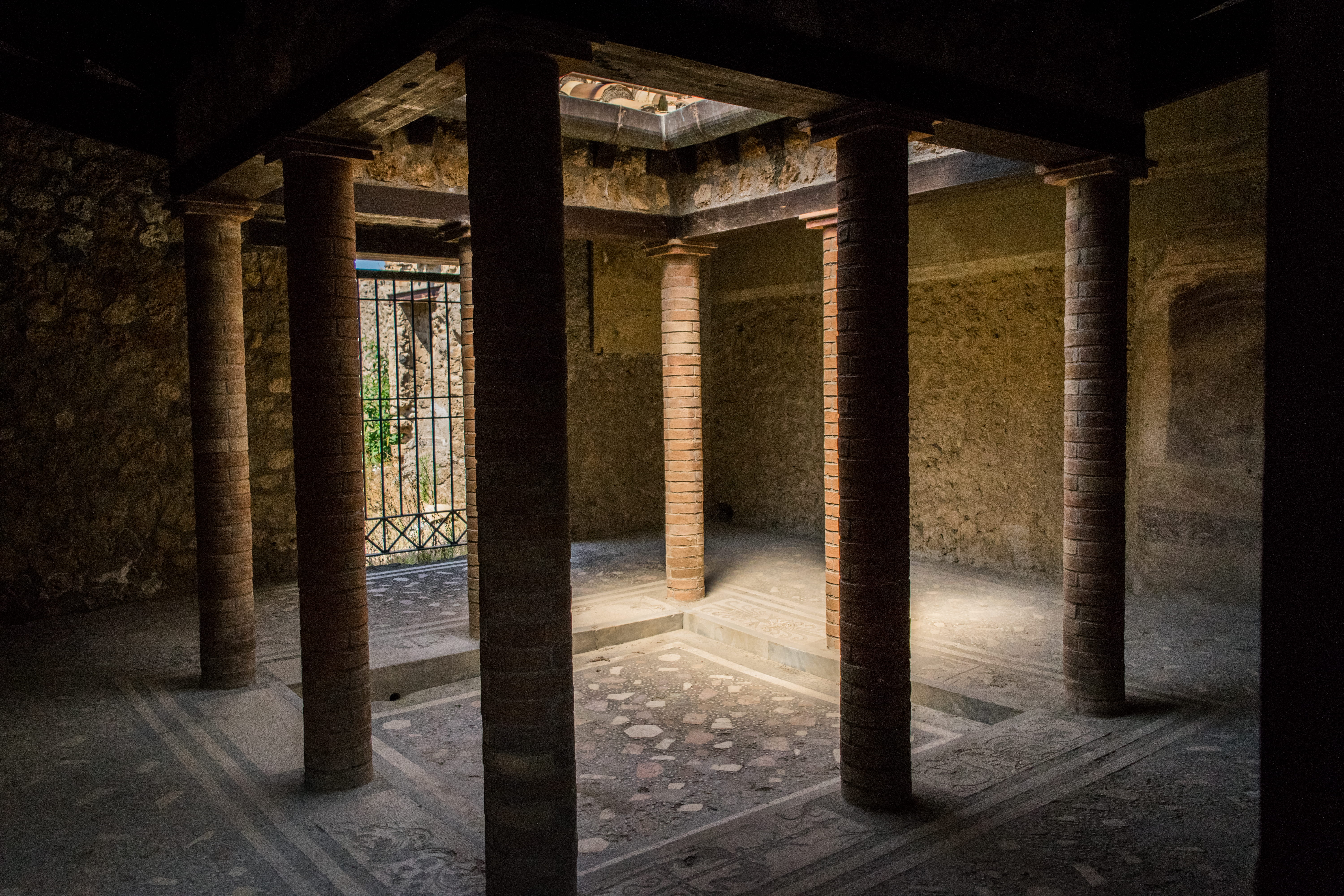 wood - material, colonnade, history, building, pompei, sunlight, architectural column, ancient, day, vesuvius, italy, underneath, volcano, no people, in a row, HD Wallpaper