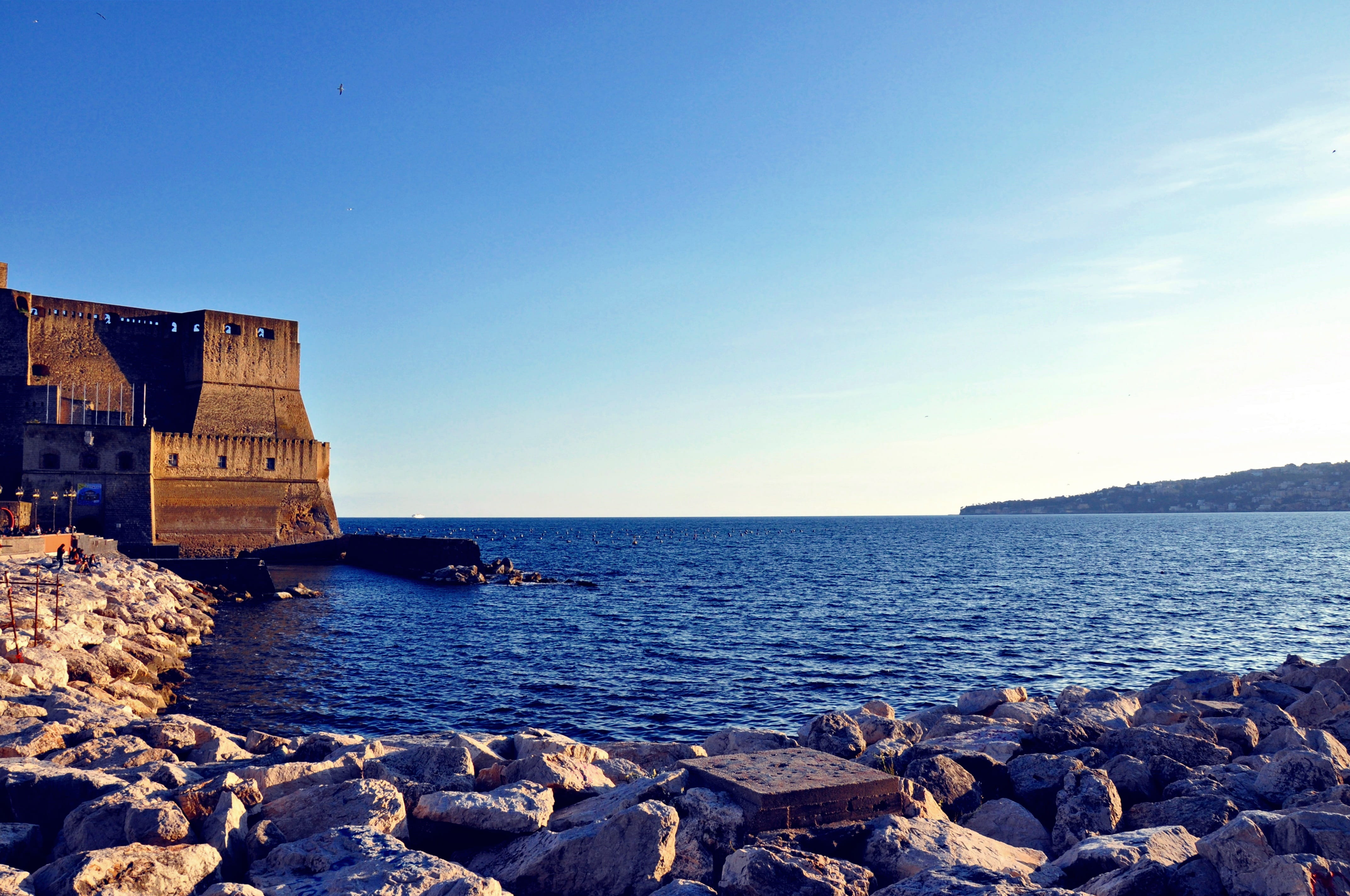 groyne, land, water, tranquil scene, historian, sea, castle, 4K, tranquility, day, city, nature, rock - object, pebble, blue, scenics - nature, tourism, HD Wallpaper